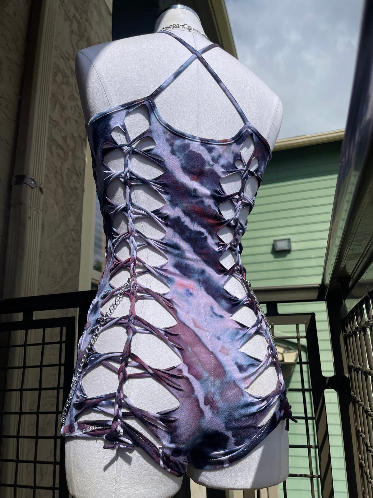Insterstellar Romper (ᴍᴀᴅᴇ ᴛᴏ ᴏʀᴅᴇʀ)