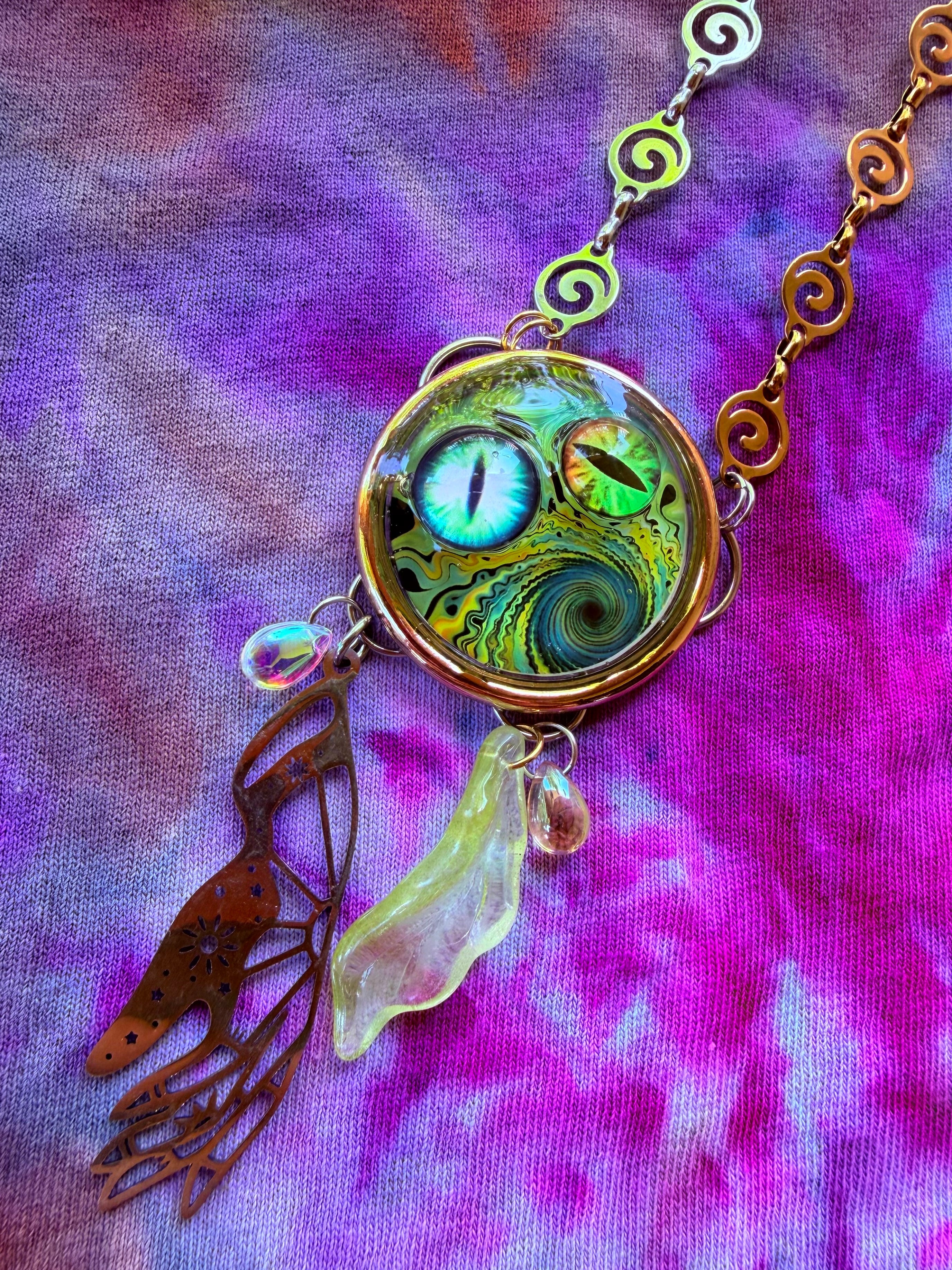 Keeper of the Trees - Fairy Eye Portal Necklace