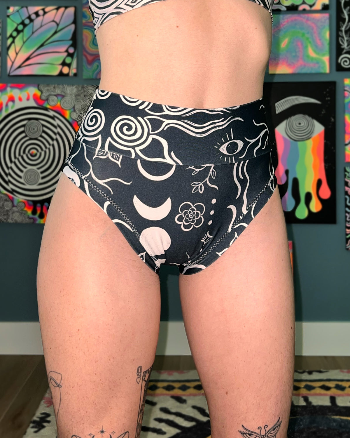 CUSTOMIZE: Cheeky Bottoms