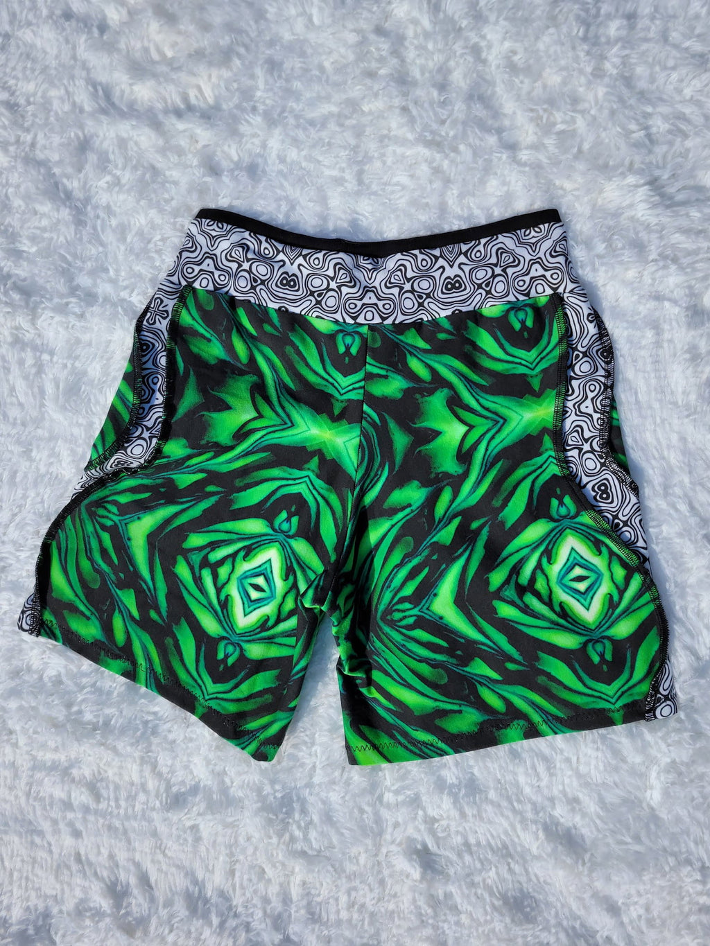 Crossover Shorts