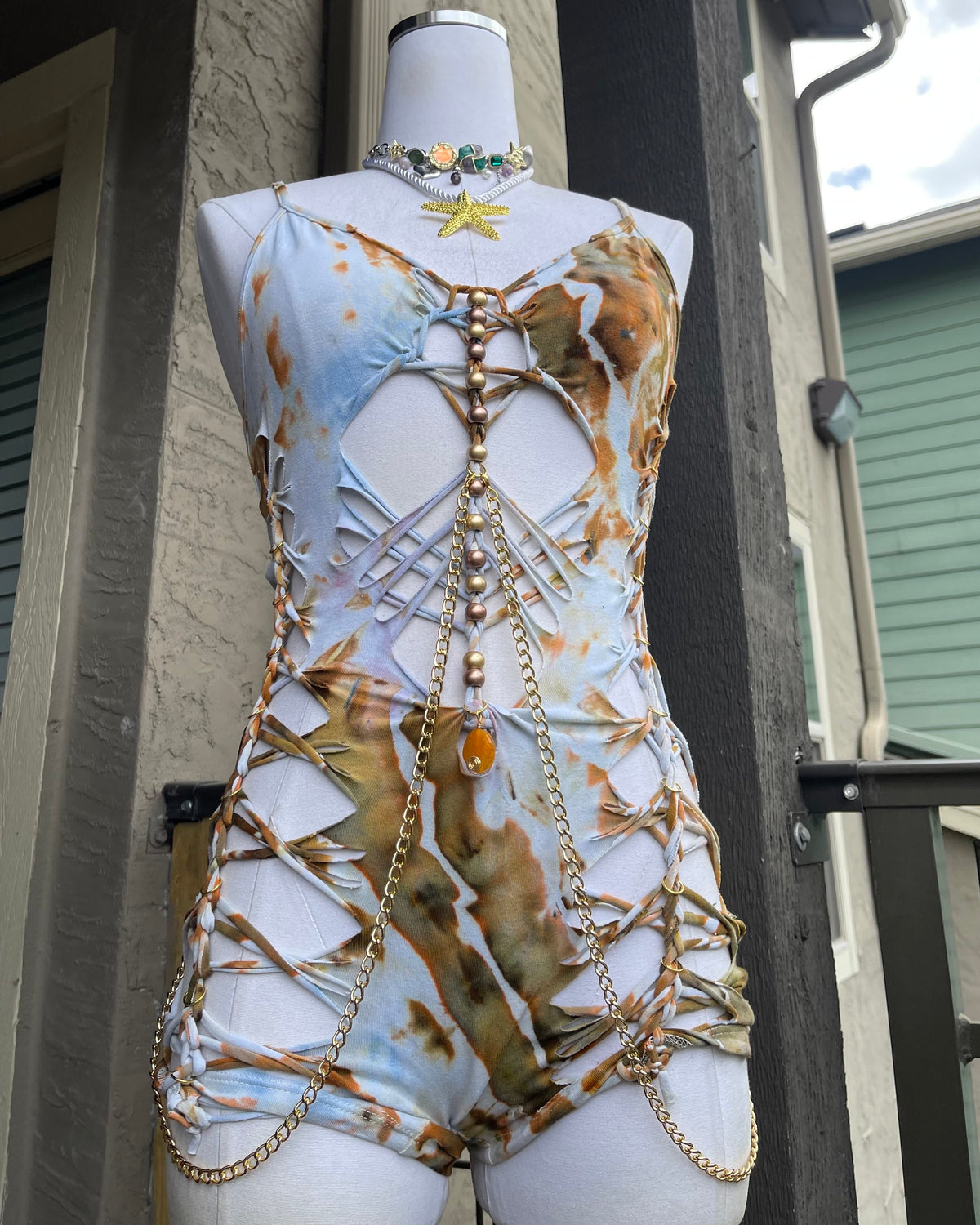 Meadow Romper (ᴍᴀᴅᴇ ᴛᴏ ᴏʀᴅᴇʀ)