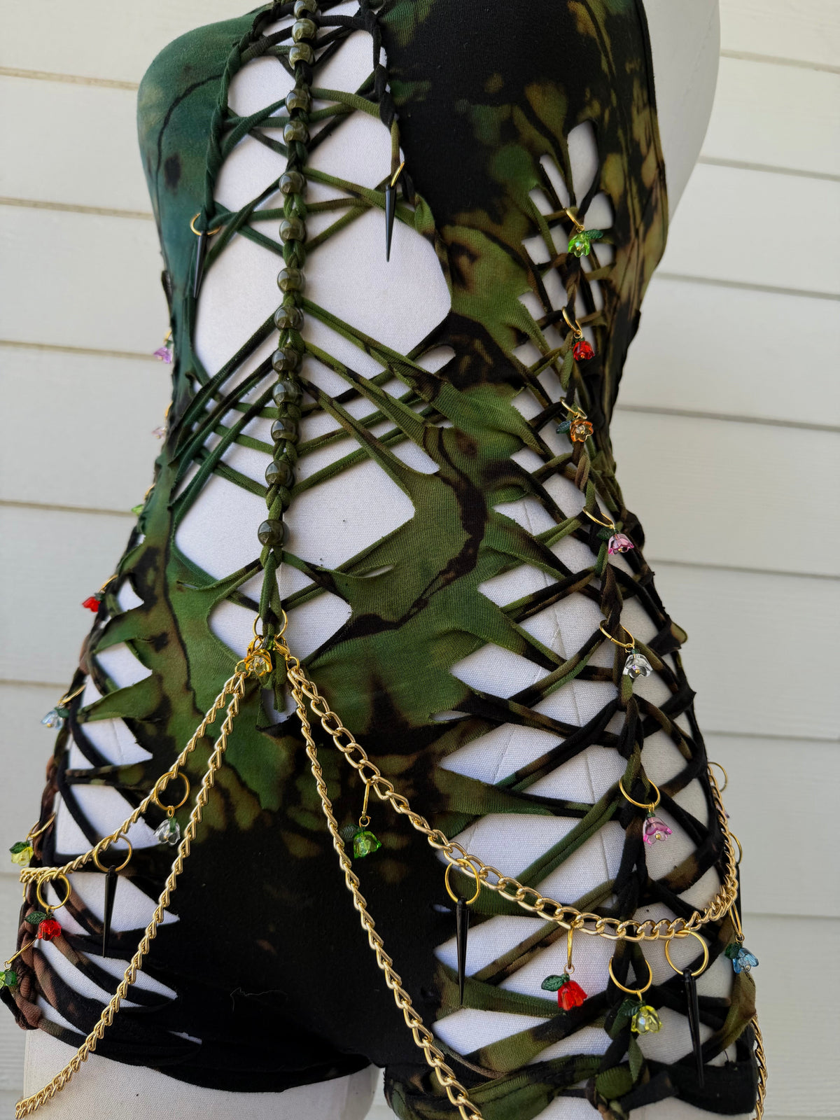 Forbidden Garden Romper  (ᴍᴀᴅᴇ ᴛᴏ ᴏʀᴅᴇʀ)