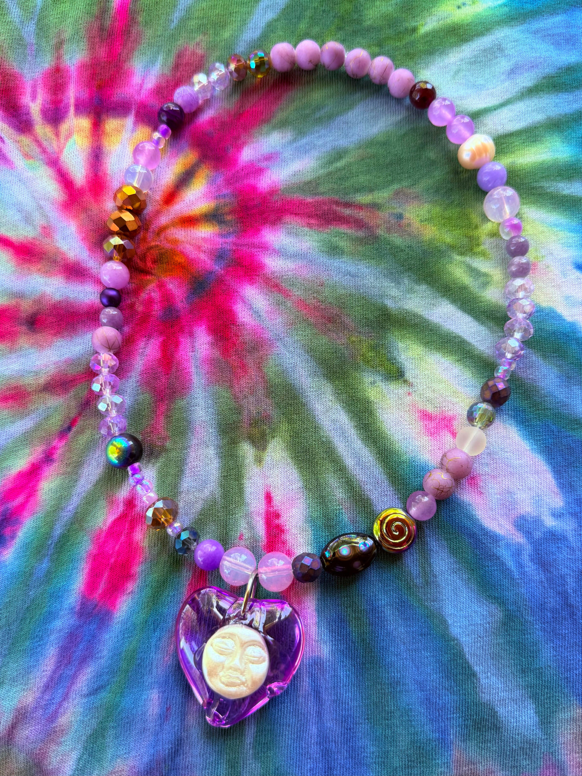 Mystic Vision - Moon Heart Stretch Necklace