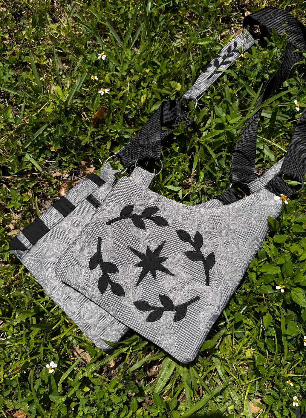 Holster Bag w/ Appliqué 𖥸