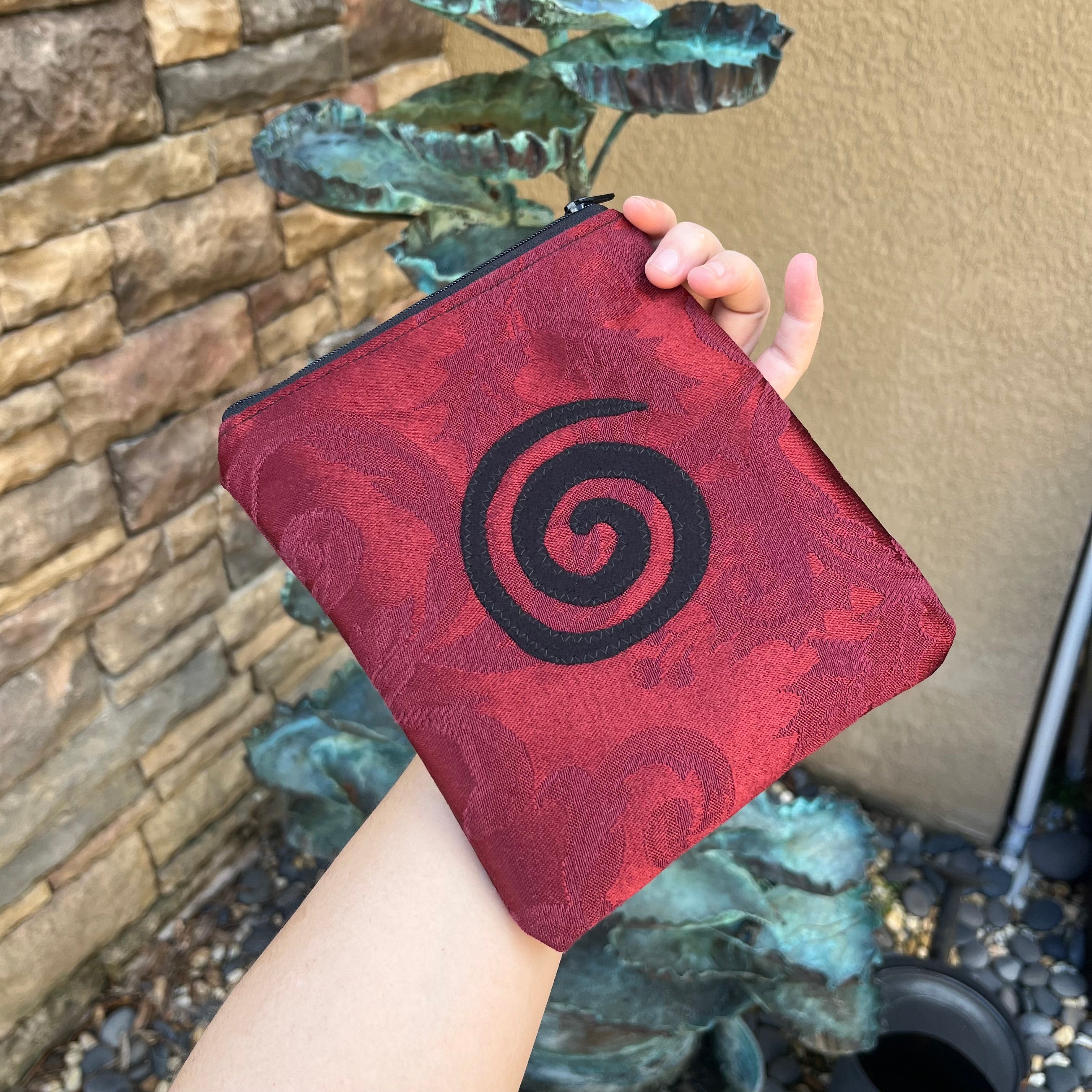 Zipper Pouch