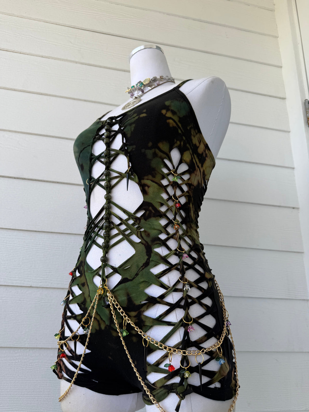 Forbidden Garden Romper  (ᴍᴀᴅᴇ ᴛᴏ ᴏʀᴅᴇʀ)