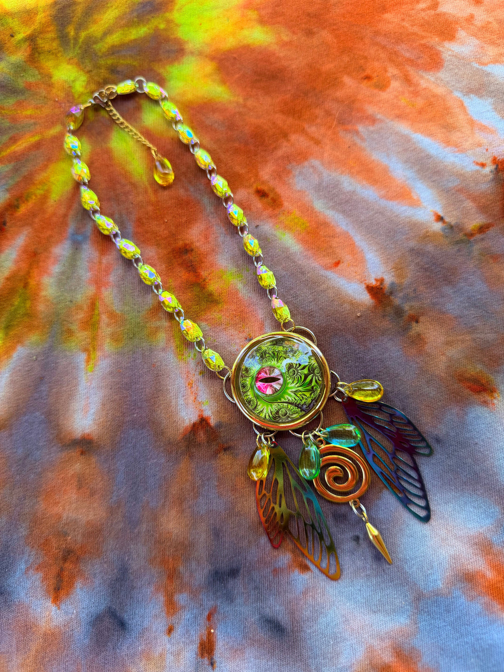 Aura of the Trees - Fairy Eye Portal Necklace