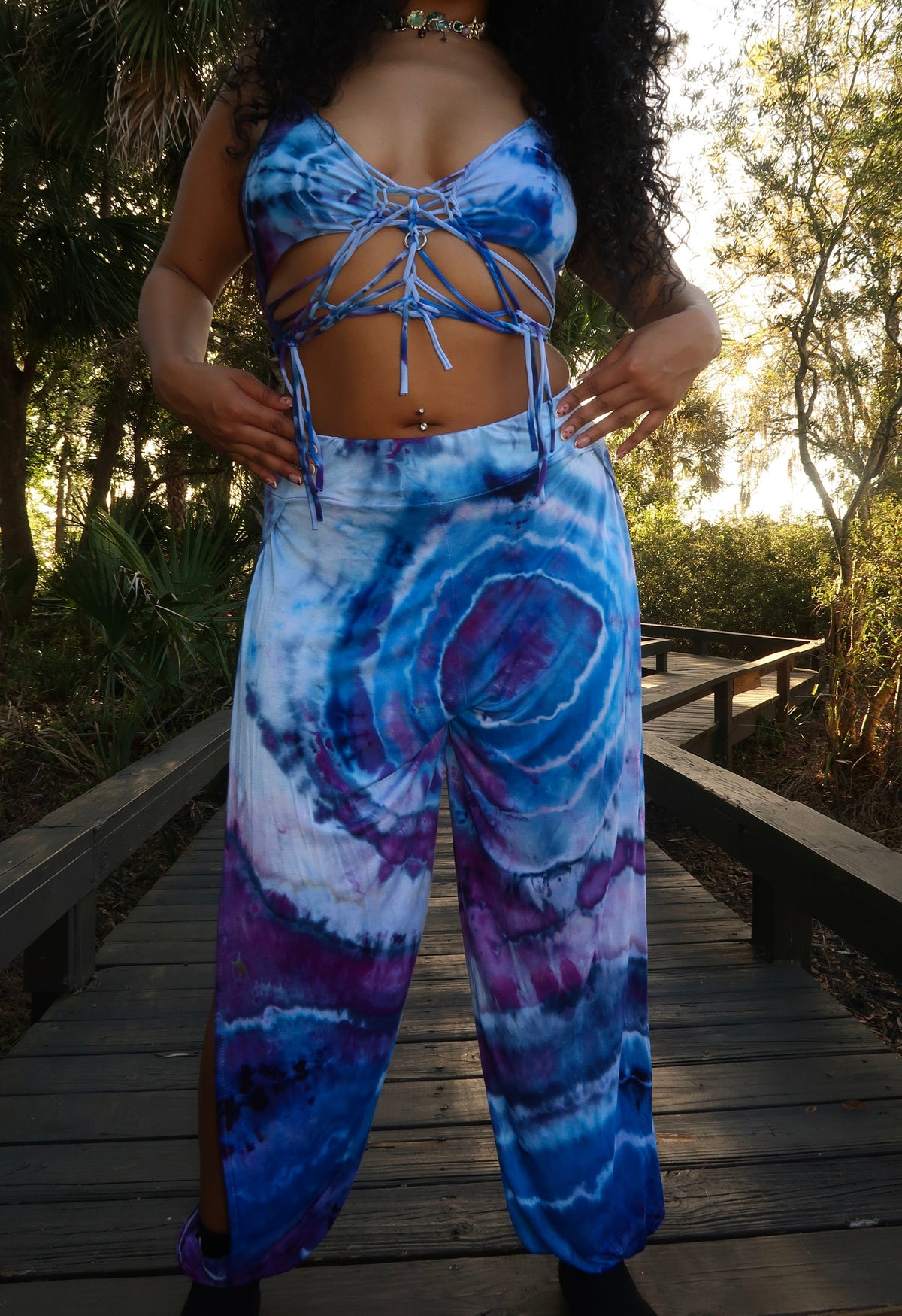 Size XS/S Tidal Siren Slit Harem Pants 𝐒𝐡𝐢𝐩𝐬 𝐍𝐞𝐱𝐭 𝐁𝐮𝐬𝐢𝐧𝐞𝐬𝐬 𝐃𝐚𝐲