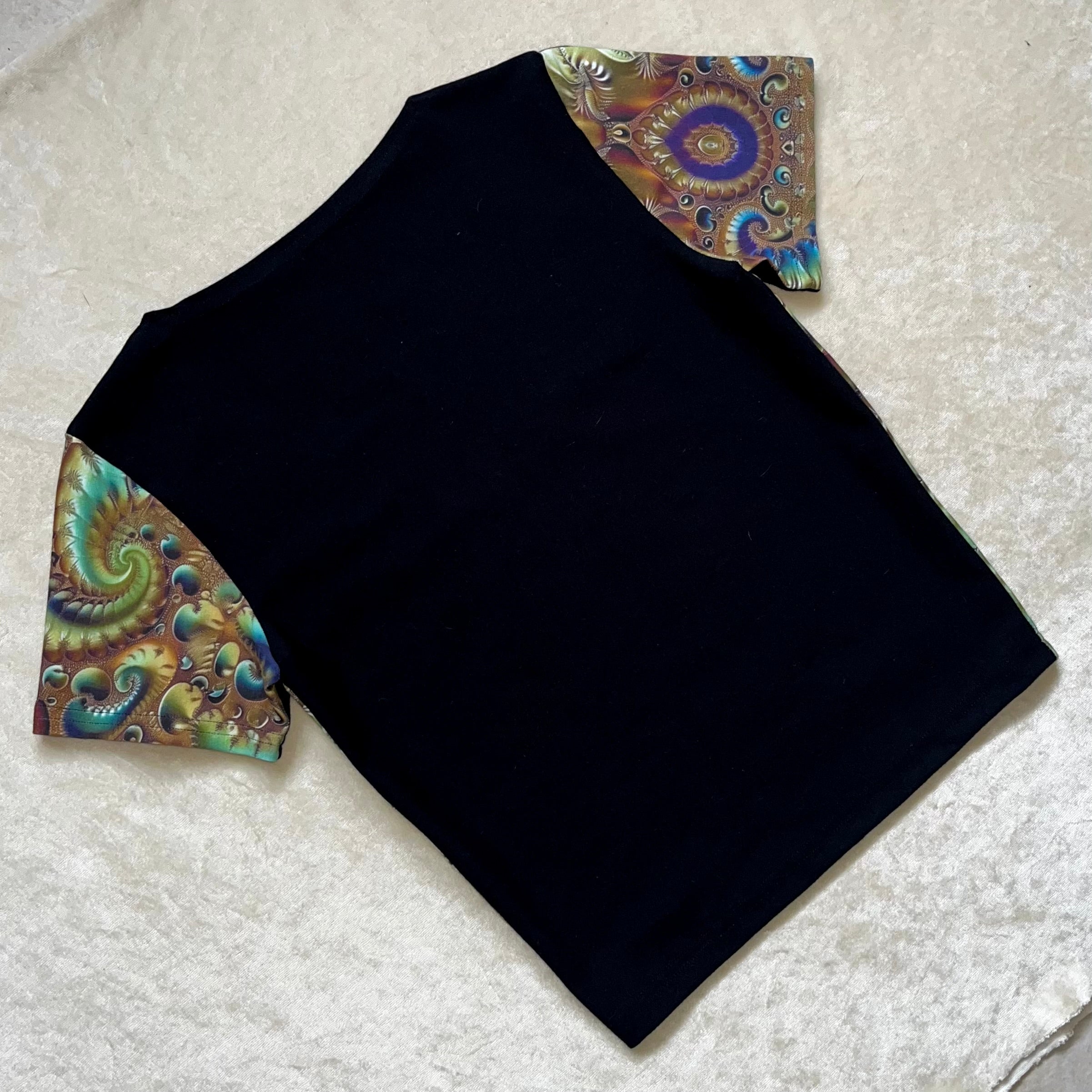 Fractal Scoop Tee S/M (less cropped)