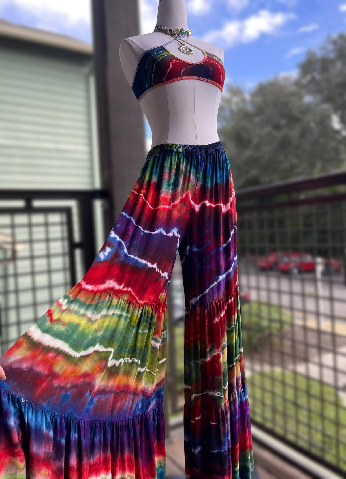 Cosmic Palazzo Top (ᴍᴀᴅᴇ ᴛᴏ ᴏʀᴅᴇʀ)