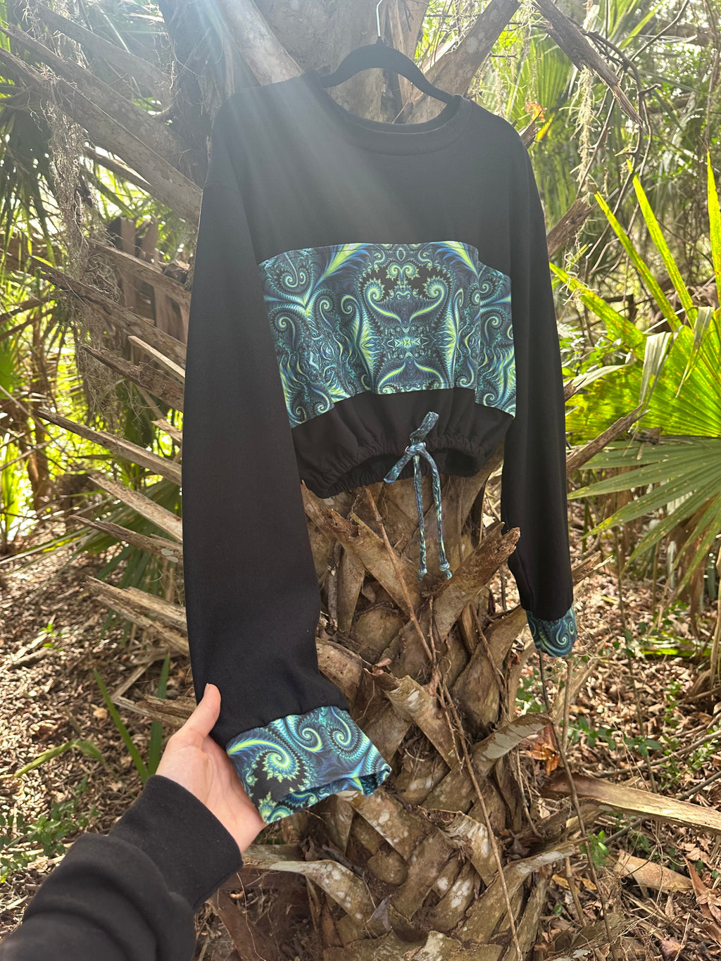 Vexel (M) Cropped Crew Neck Bamboo Fleece