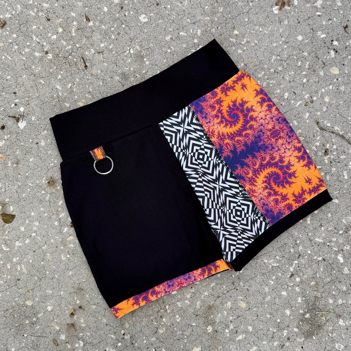 Ring Shorts S/M