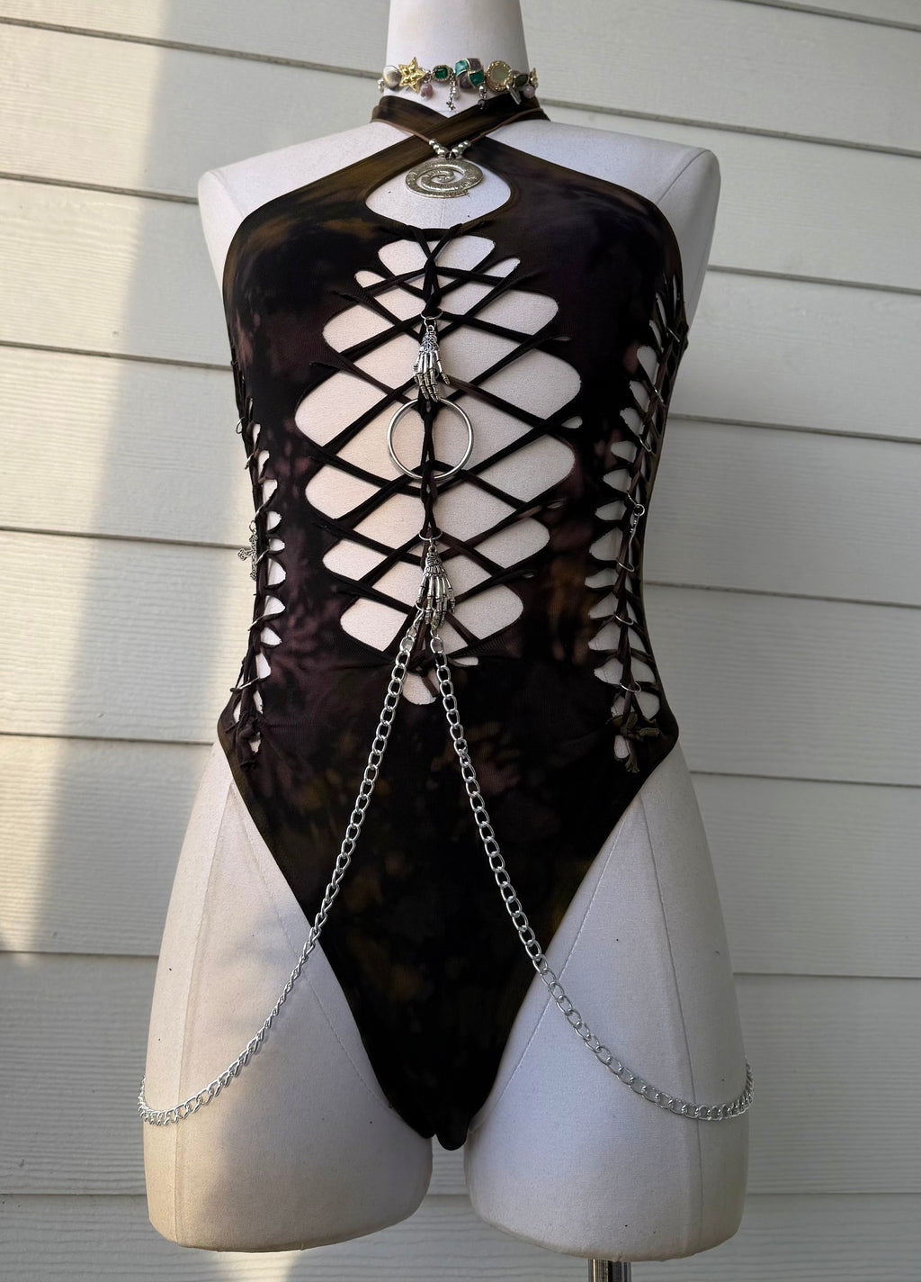 Drowned Bodysuit 𝐒𝐡𝐢𝐩𝐬 𝐍𝐞𝐱𝐭 𝐁𝐮𝐬𝐢𝐧𝐞𝐬𝐬 𝐃𝐚𝐲