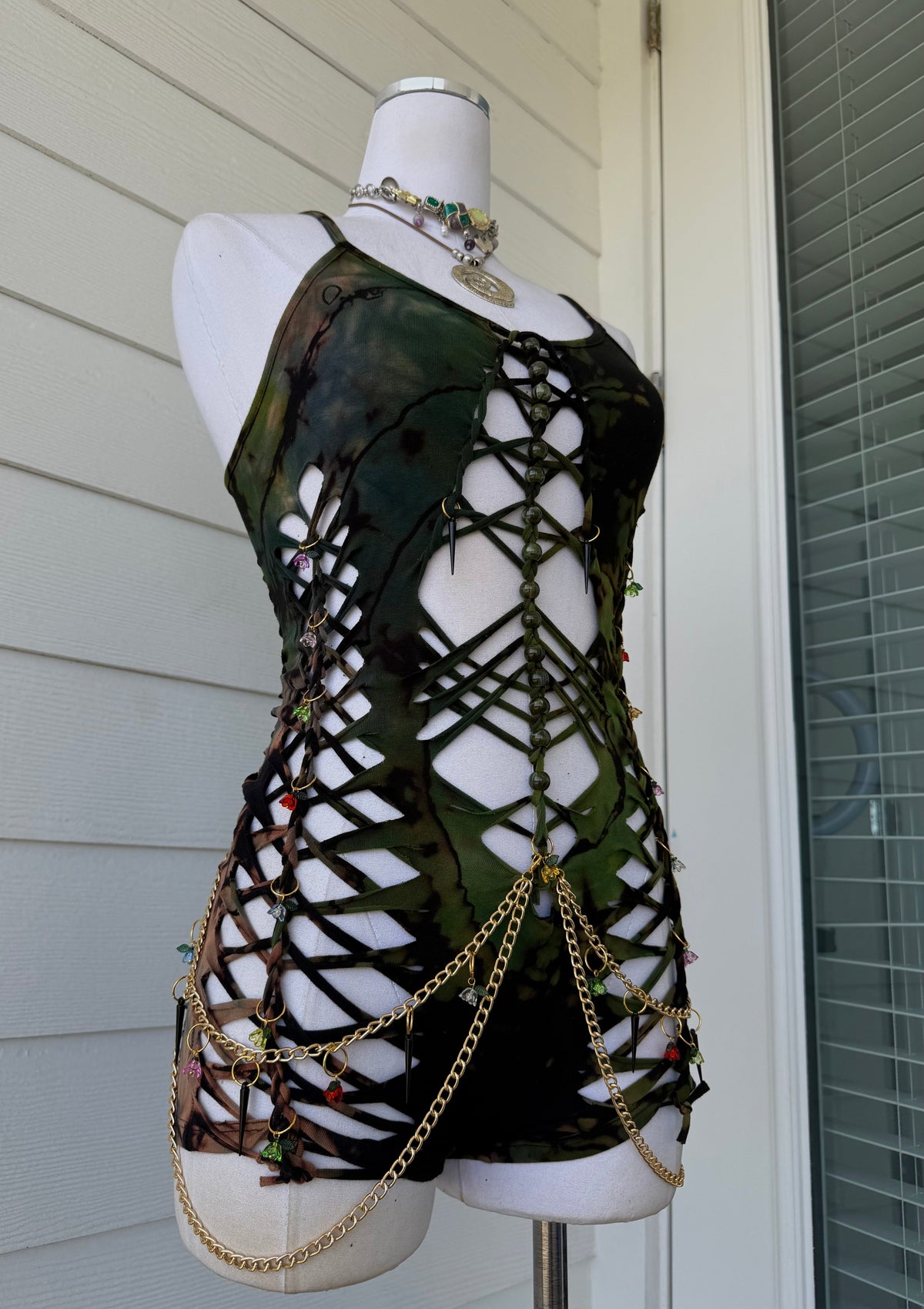 Forbidden Garden Romper  (ᴍᴀᴅᴇ ᴛᴏ ᴏʀᴅᴇʀ)