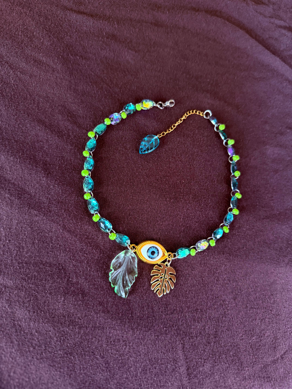 Glass Crystal Third Eye Choker