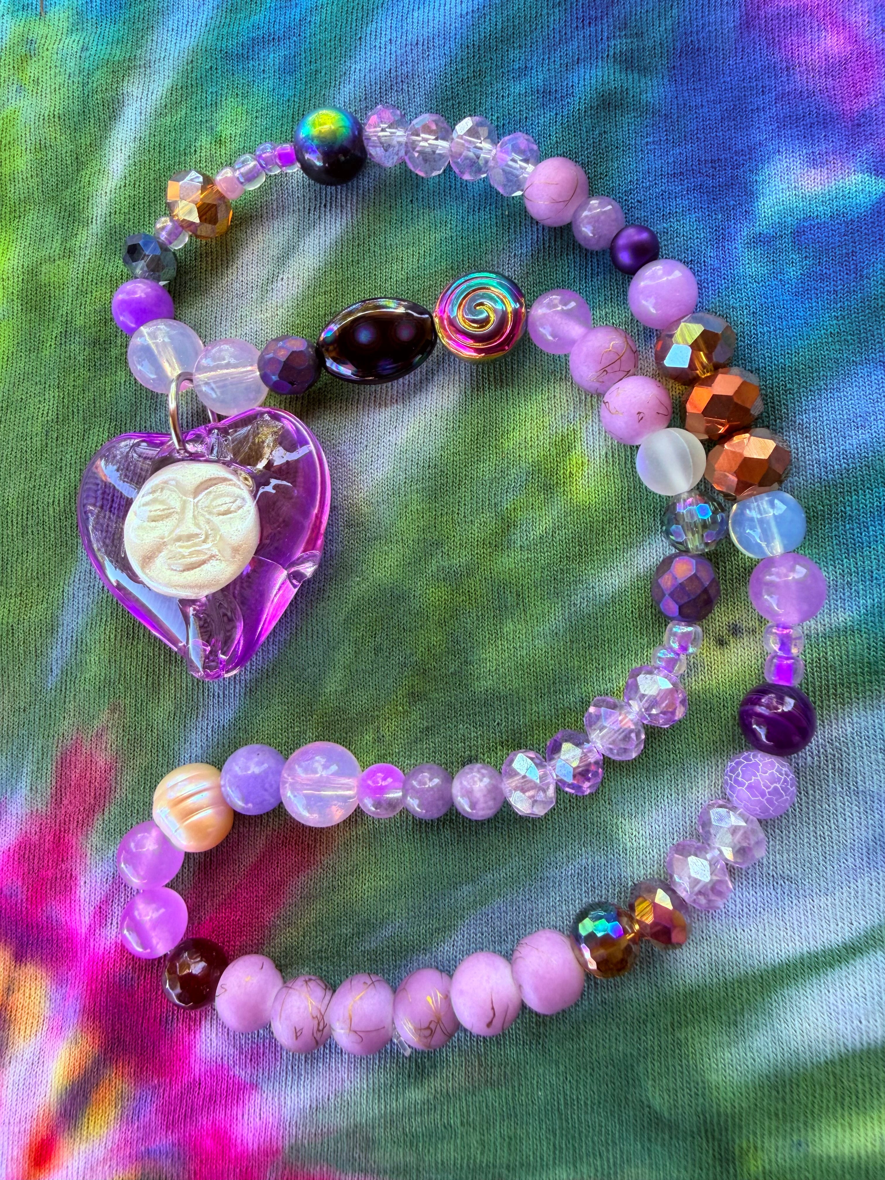 Mystic Vision - Moon Heart Stretch Necklace