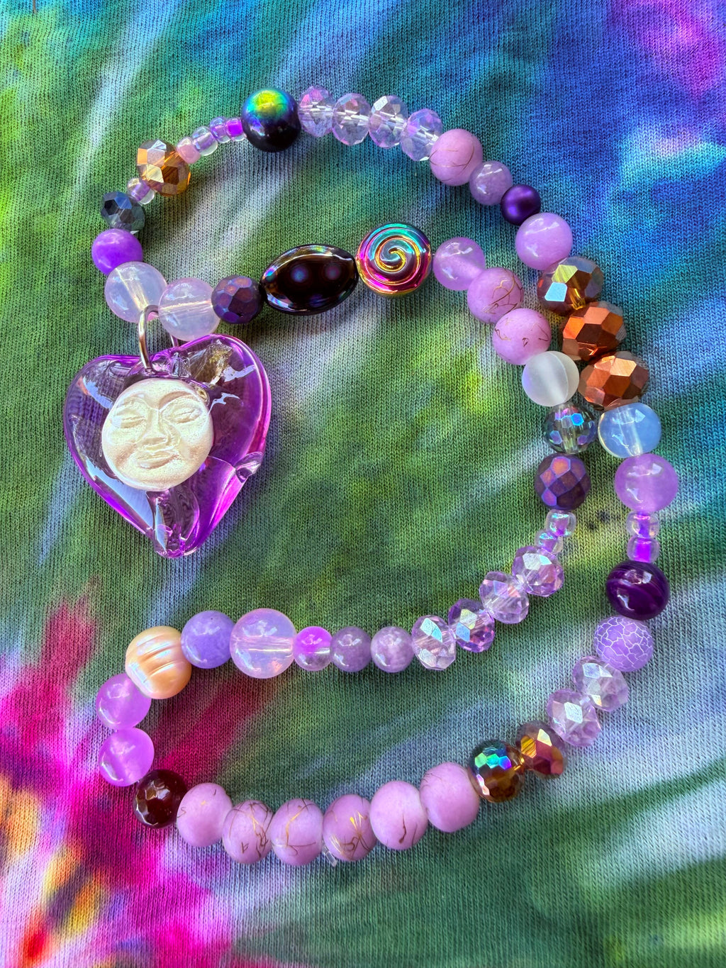 Mystic Vision - Moon Heart Stretch Necklace