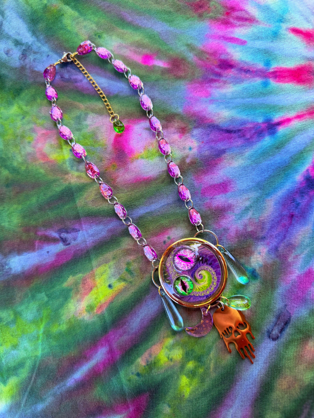 Cave of Whispers - Fairy Eye Portal Necklace