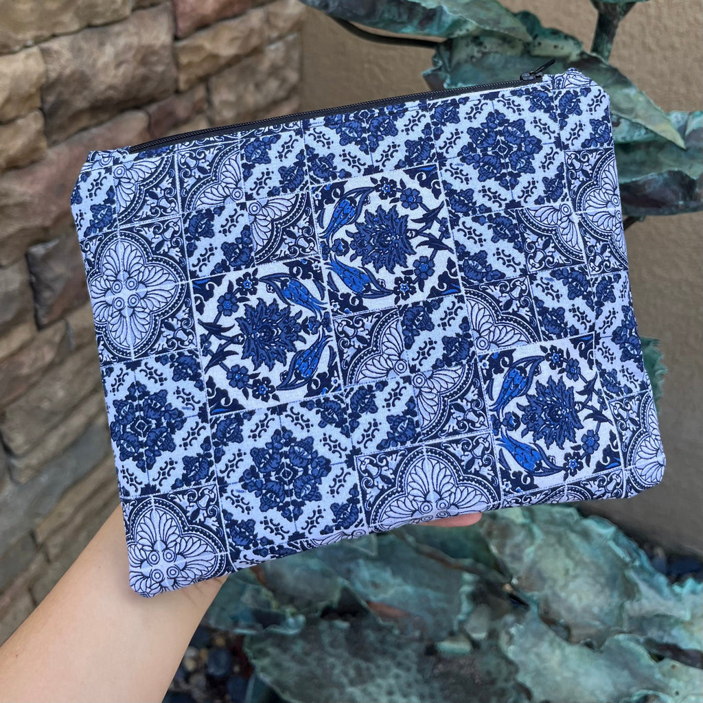 Zipper Pouch