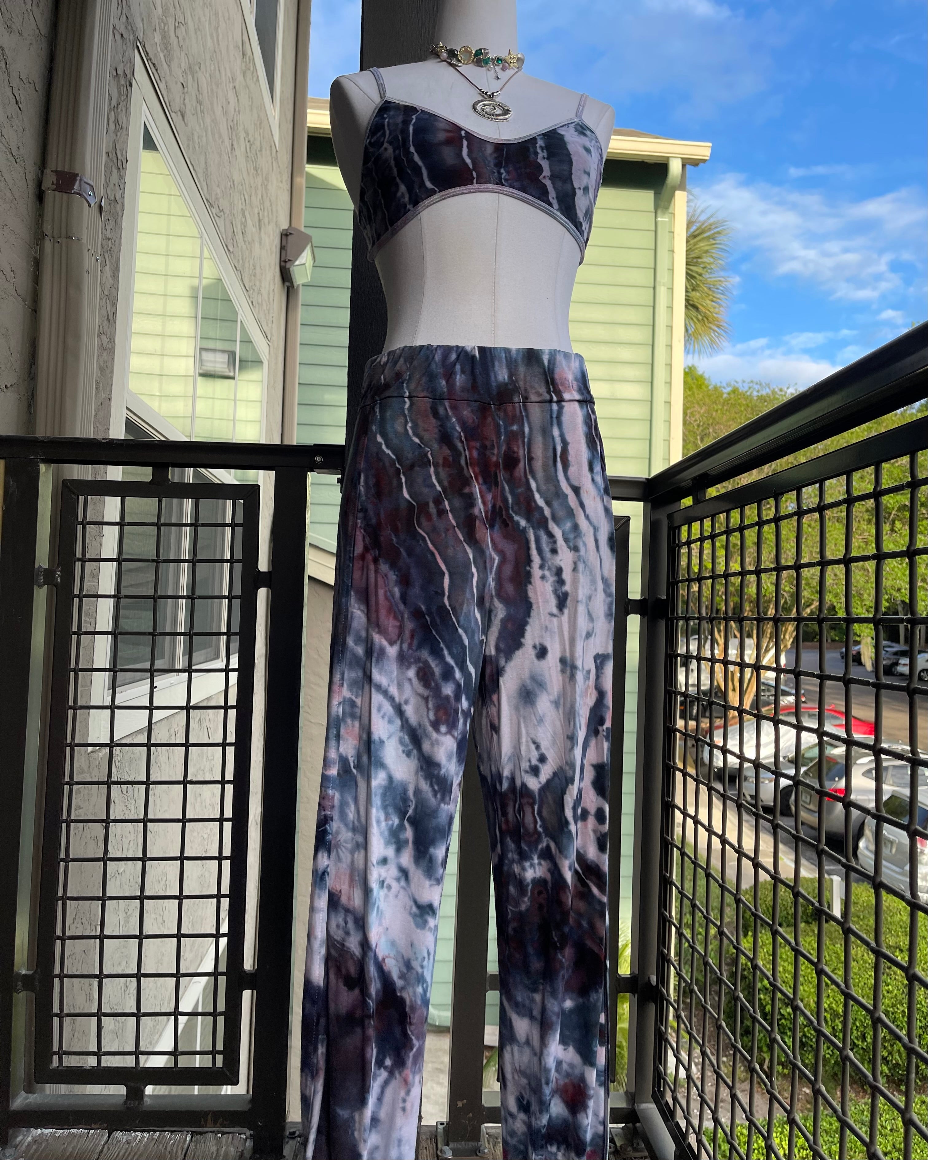 Insterstellar Slit Harem Pants (ᴍᴀᴅᴇ ᴛᴏ ᴏʀᴅᴇʀ)