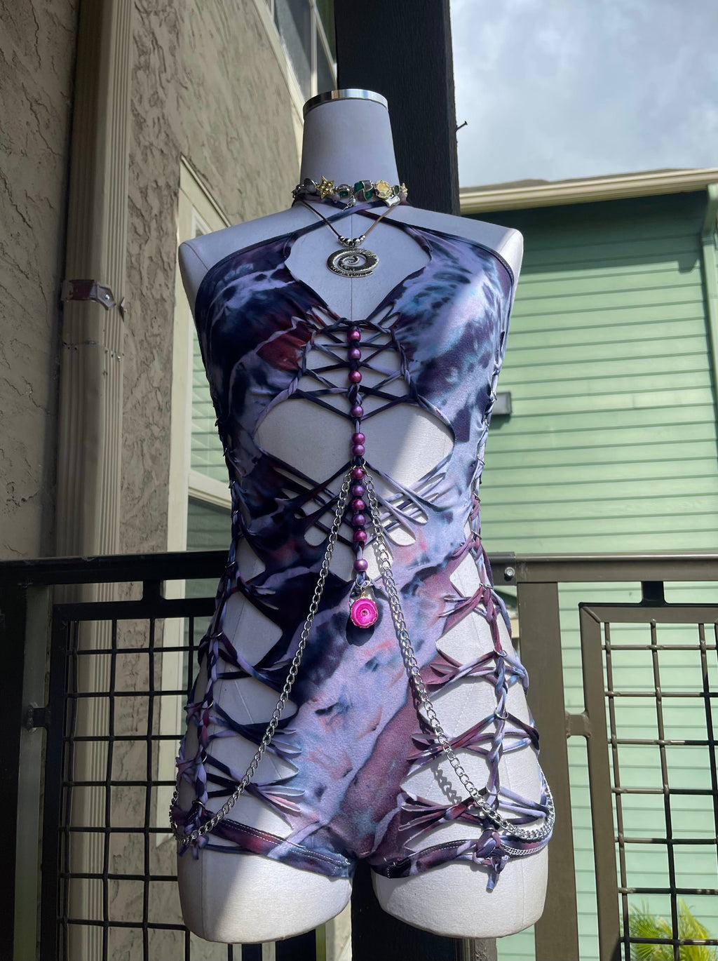 Insterstellar Romper (ᴍᴀᴅᴇ ᴛᴏ ᴏʀᴅᴇʀ)