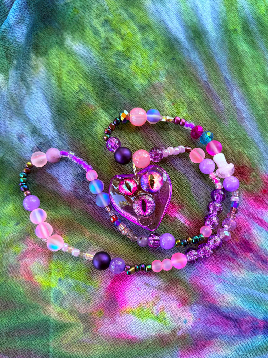 Sweet & Sour - Fairy Eye Heart Stretch Necklace