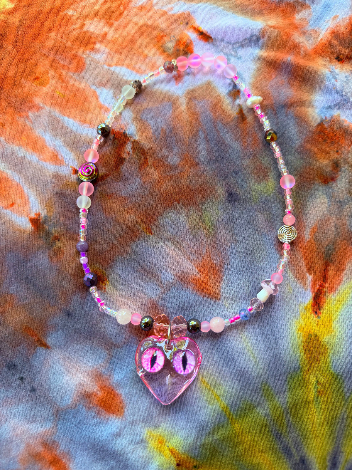 Silk Fae  - Fairy Eye Heart Stretch Necklace