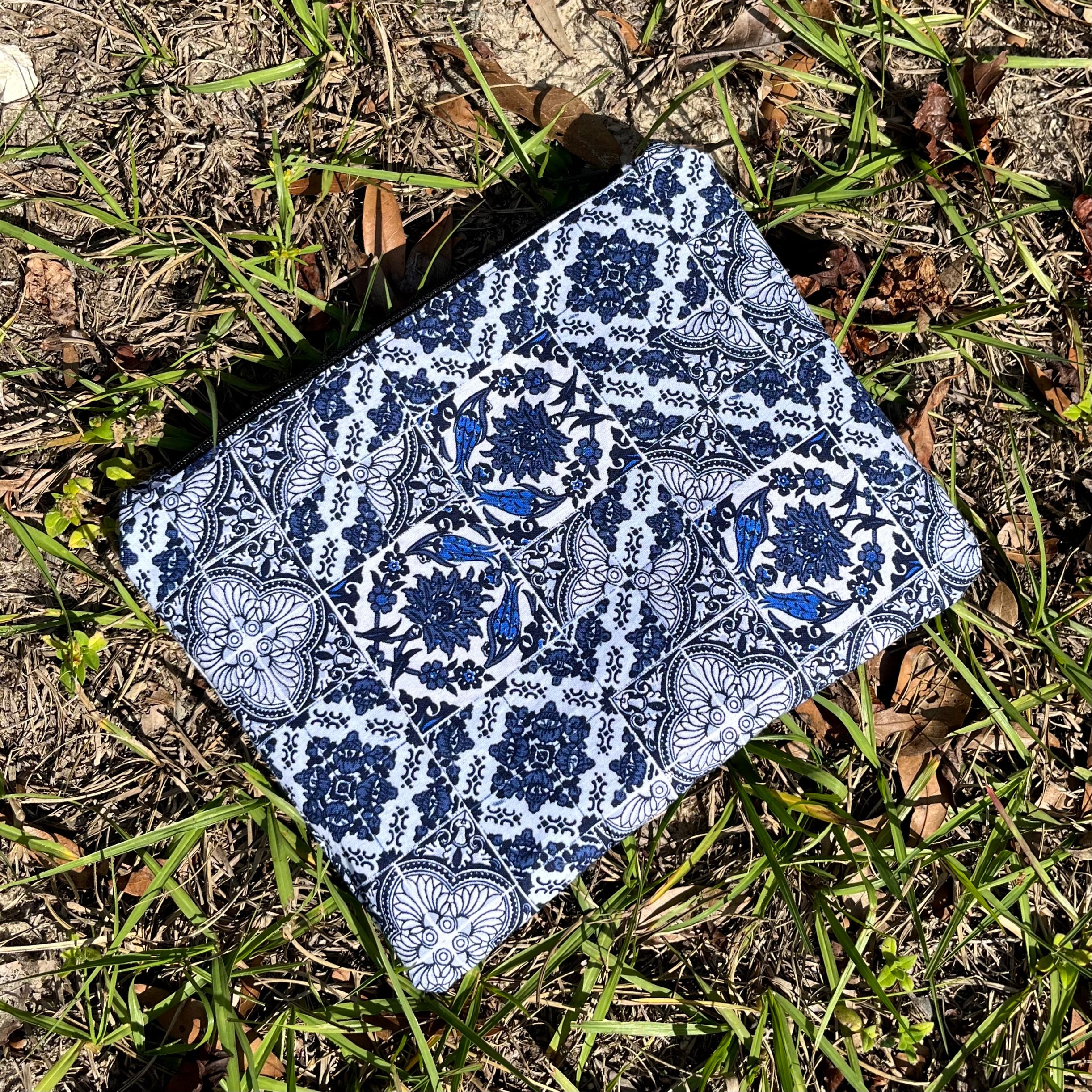 Zipper Pouch