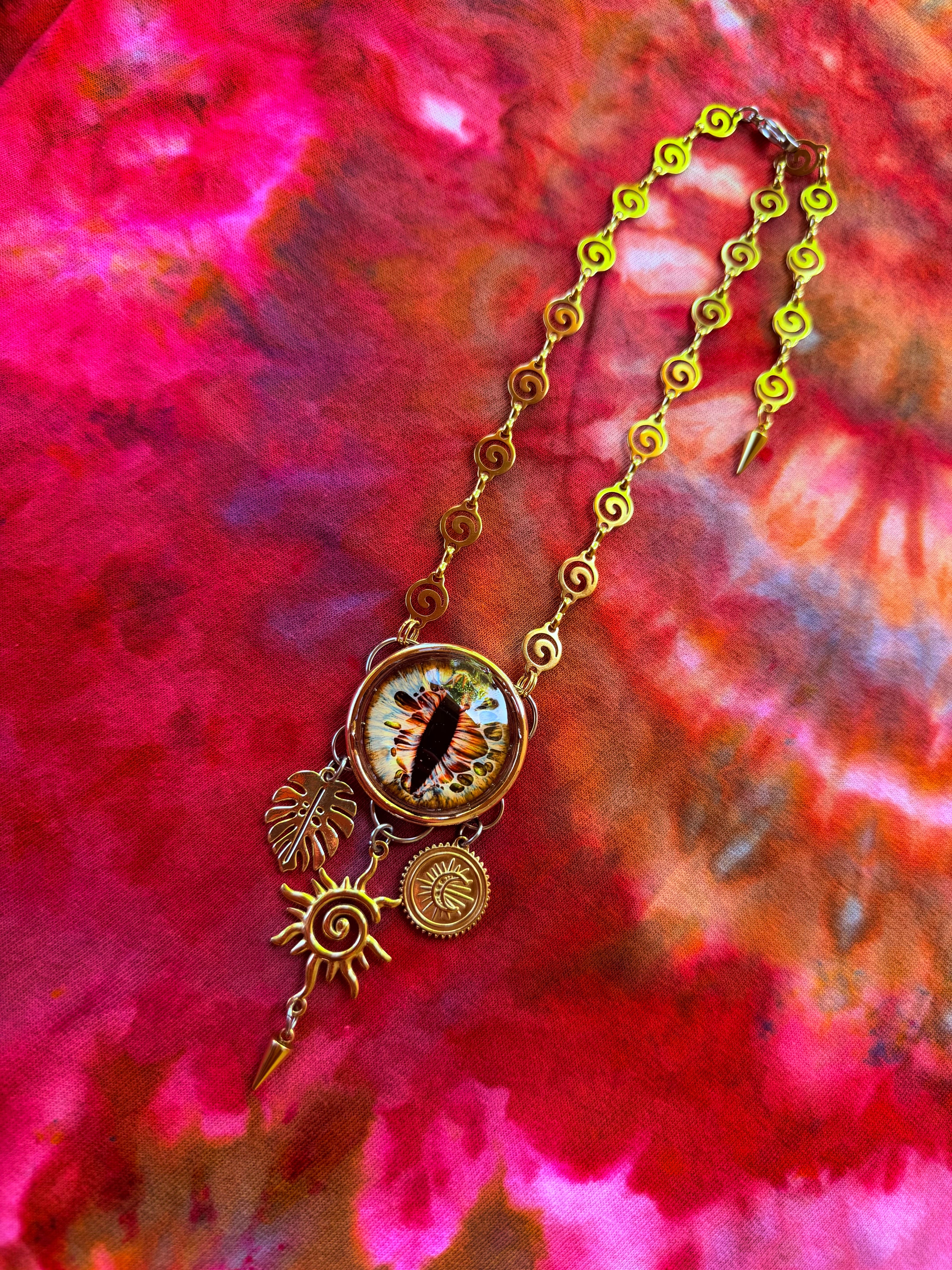 Liquid Gold - Dragon Eye Portal Necklace