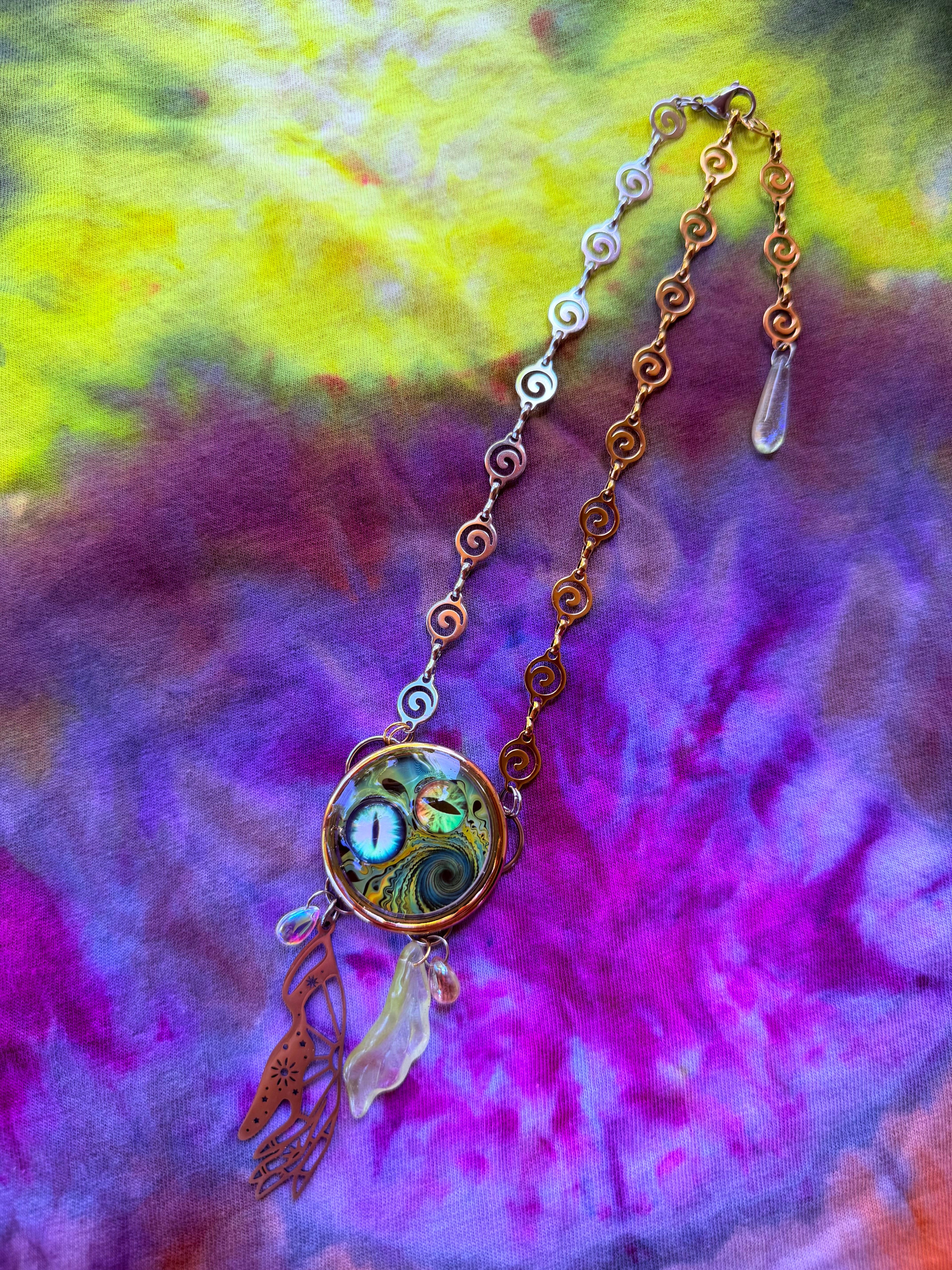 Keeper of the Trees - Fairy Eye Portal Necklace