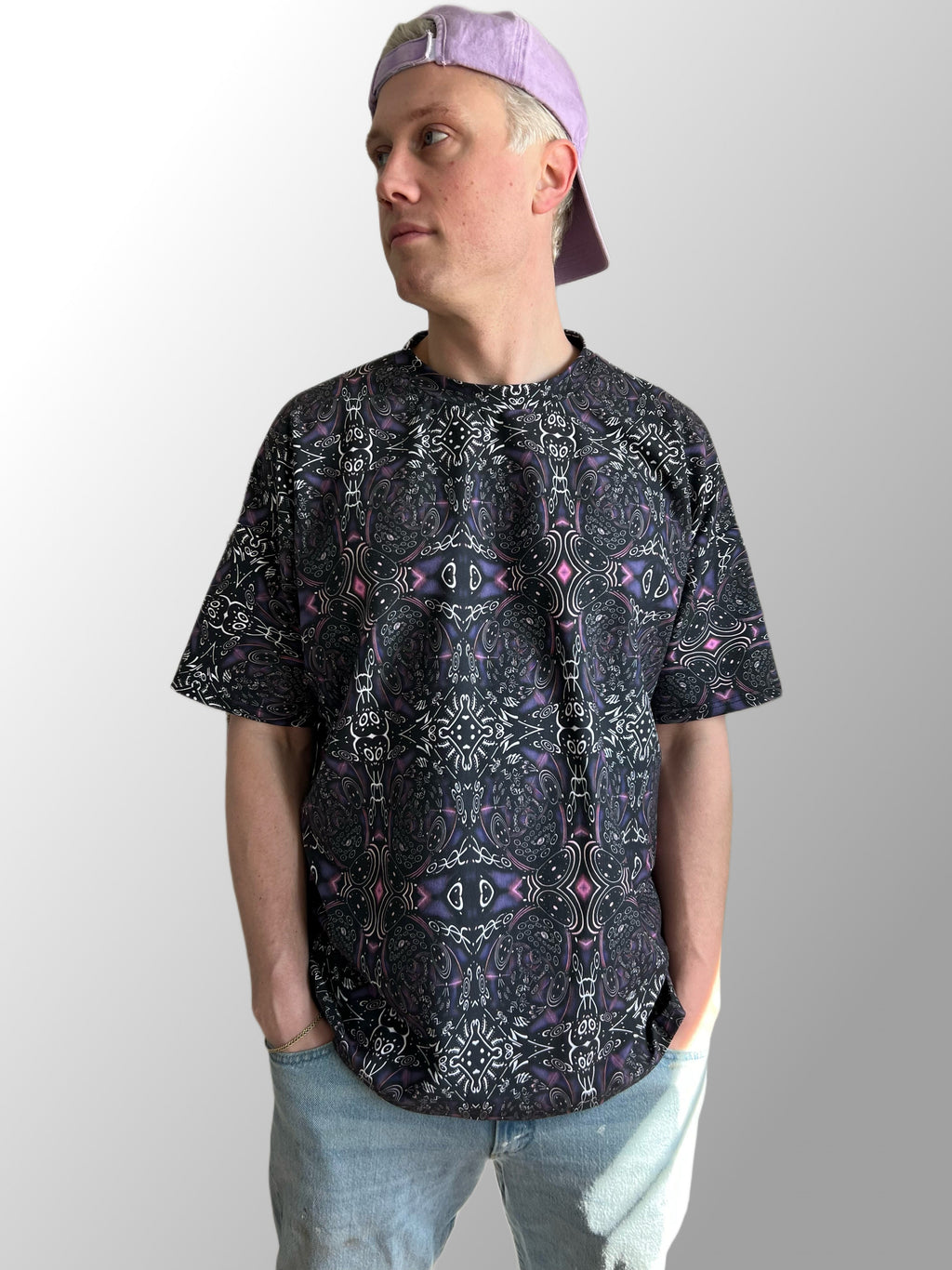 totali-tee