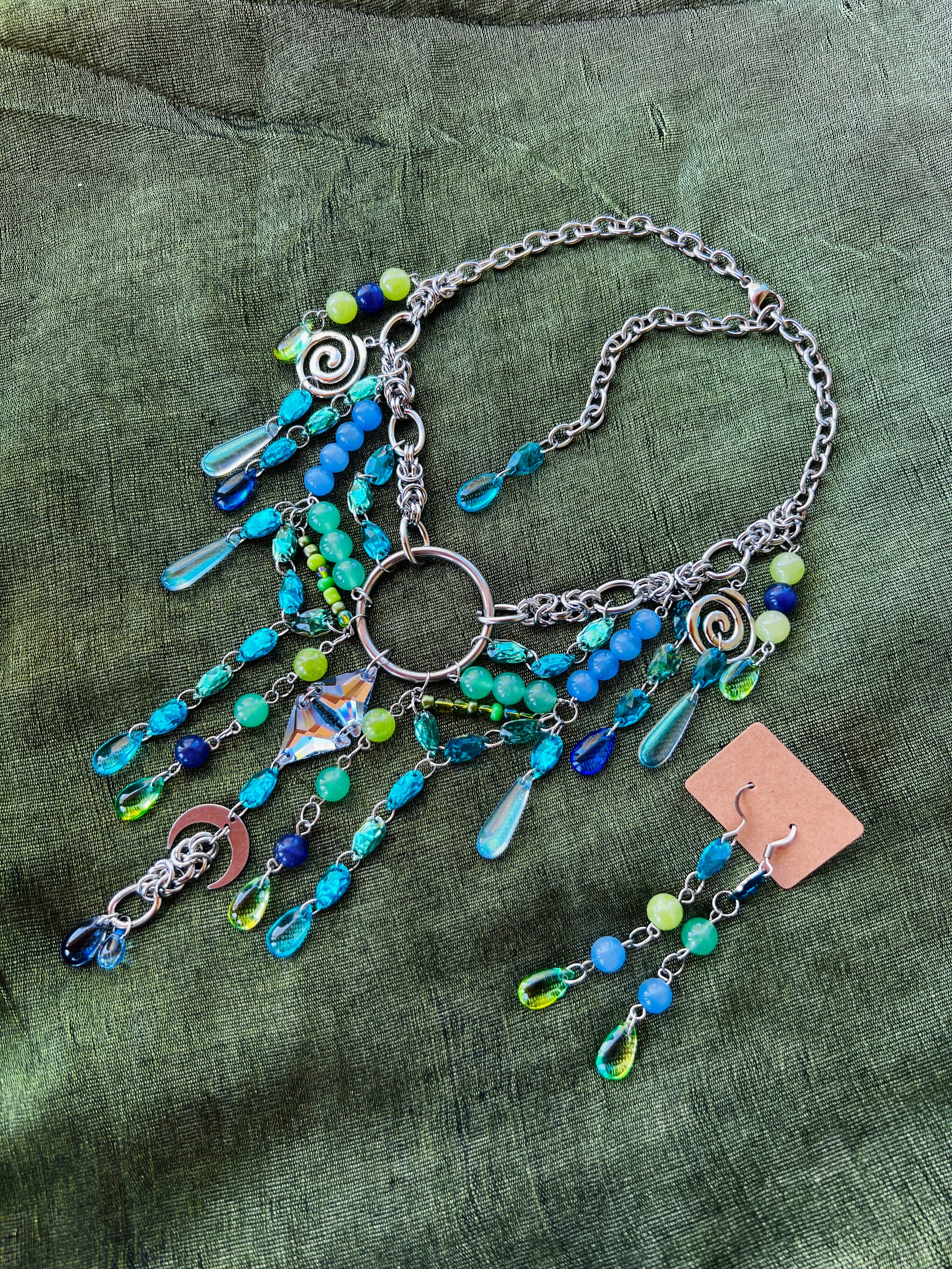 Weeping Siren - Crystal Fantasy Chain + Earrings