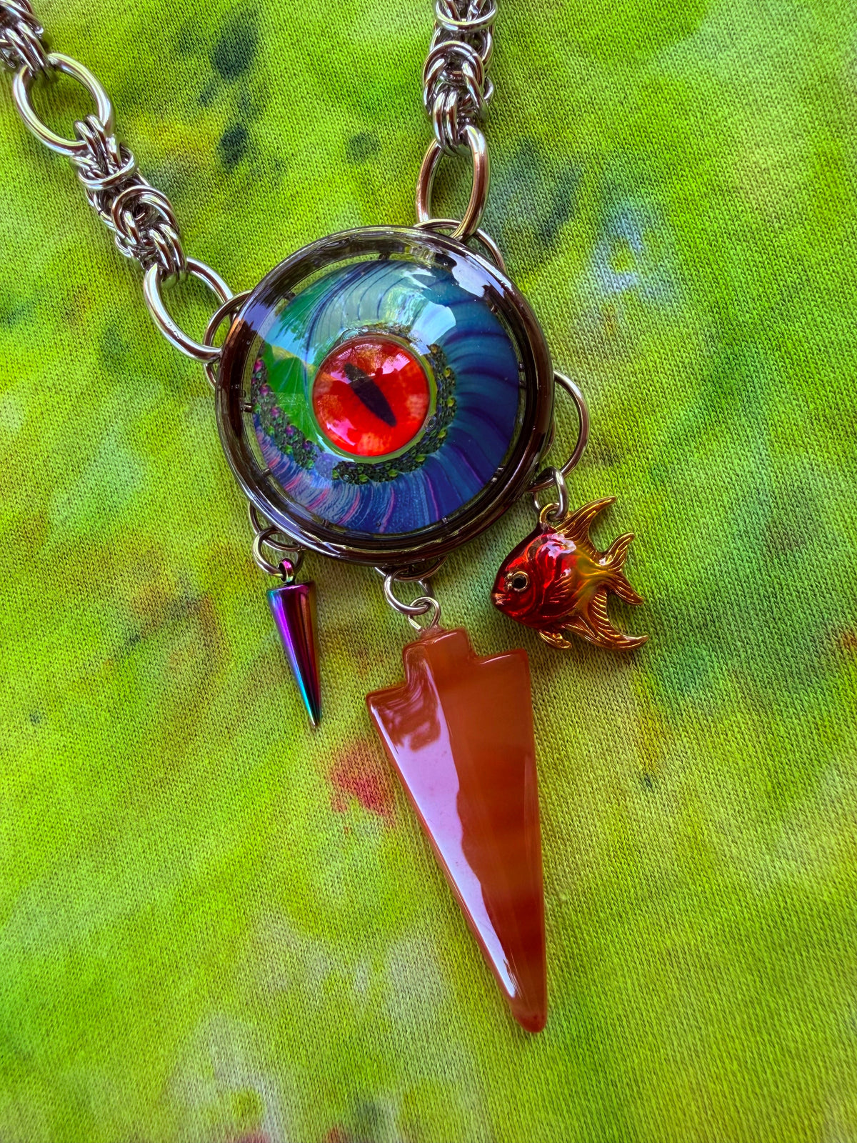 Cave Dweller - Portal Fairy Eye Chainmaille