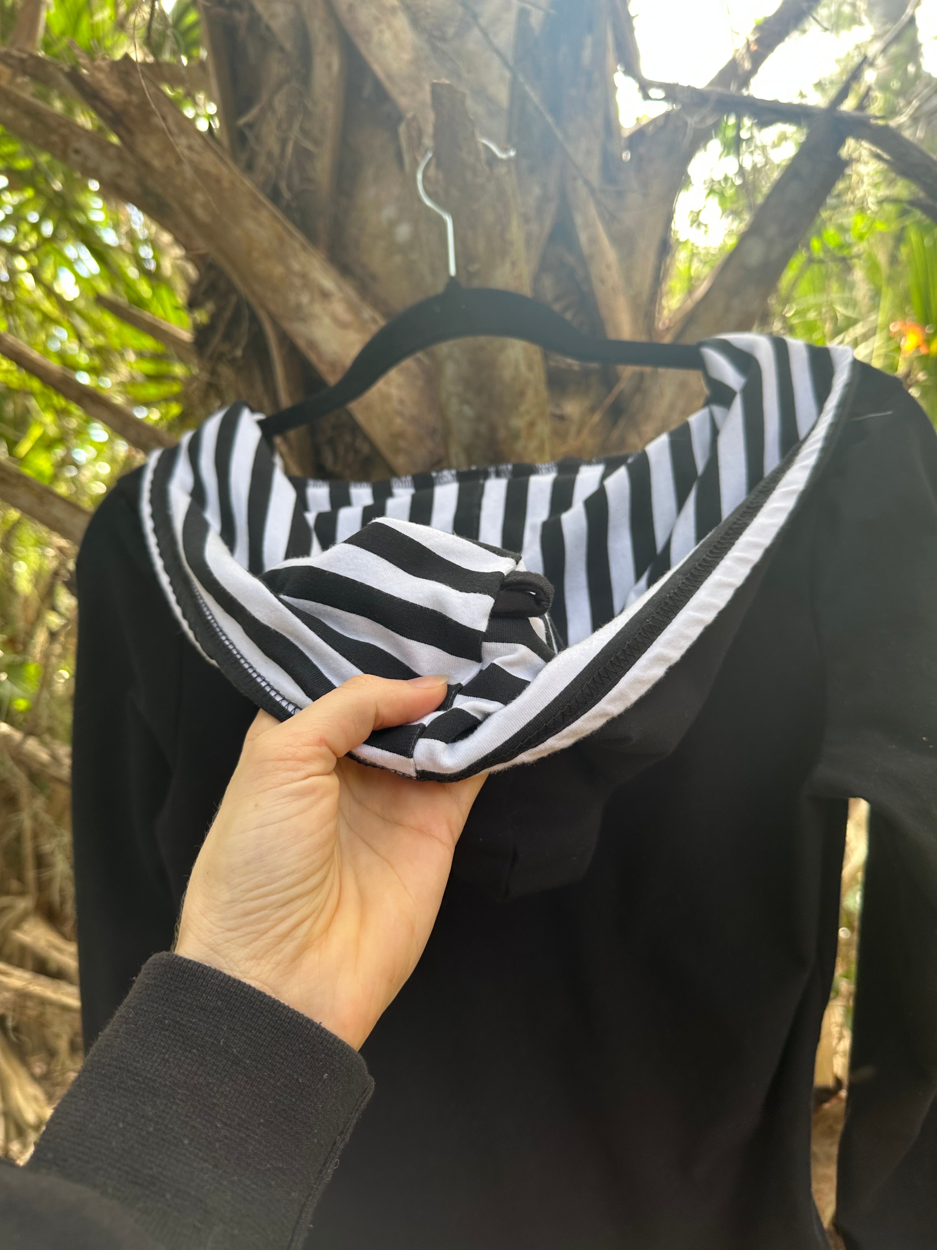Long Sleeve (M) Pixie Top