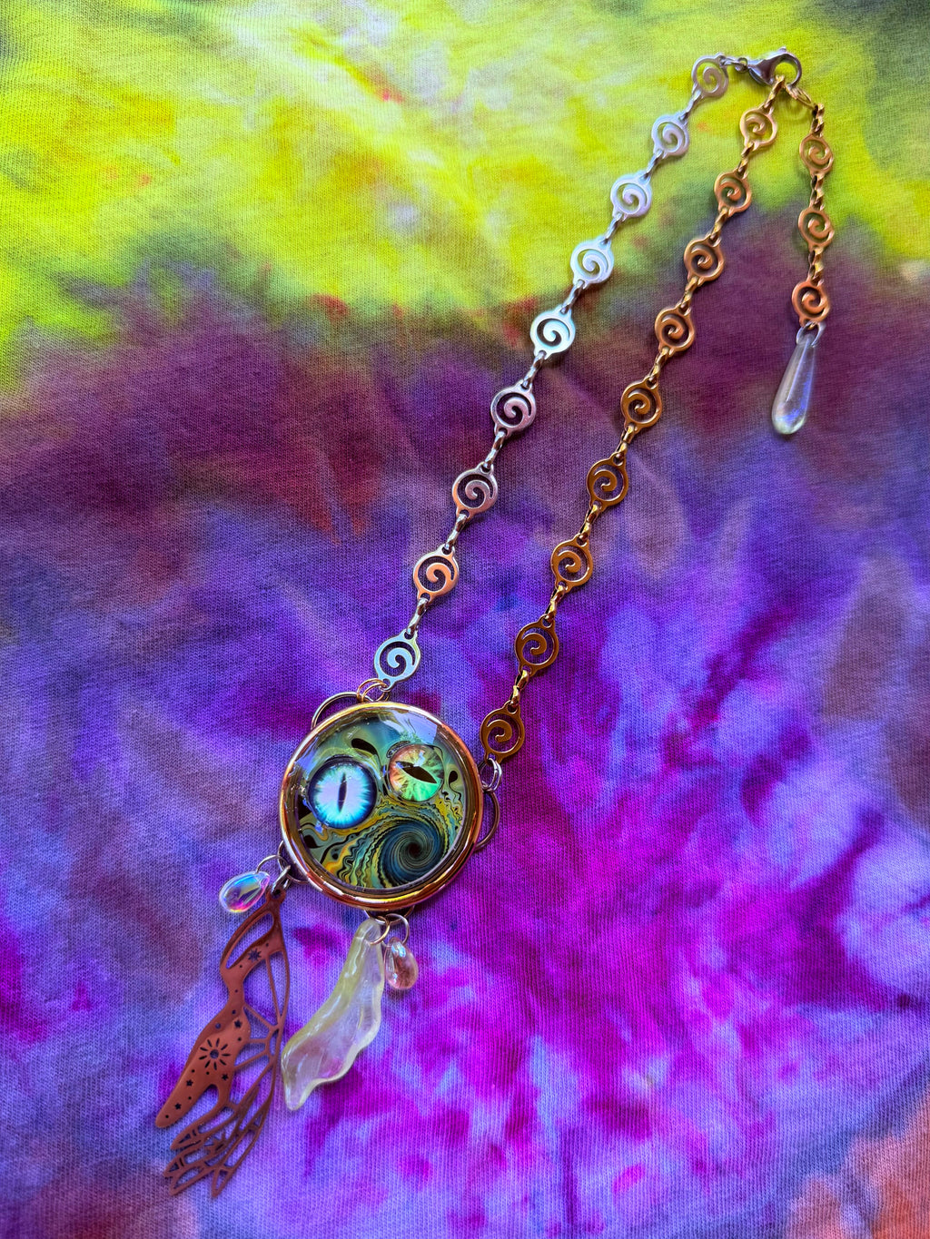 Keeper of the Trees - Fairy Eye Portal Necklace