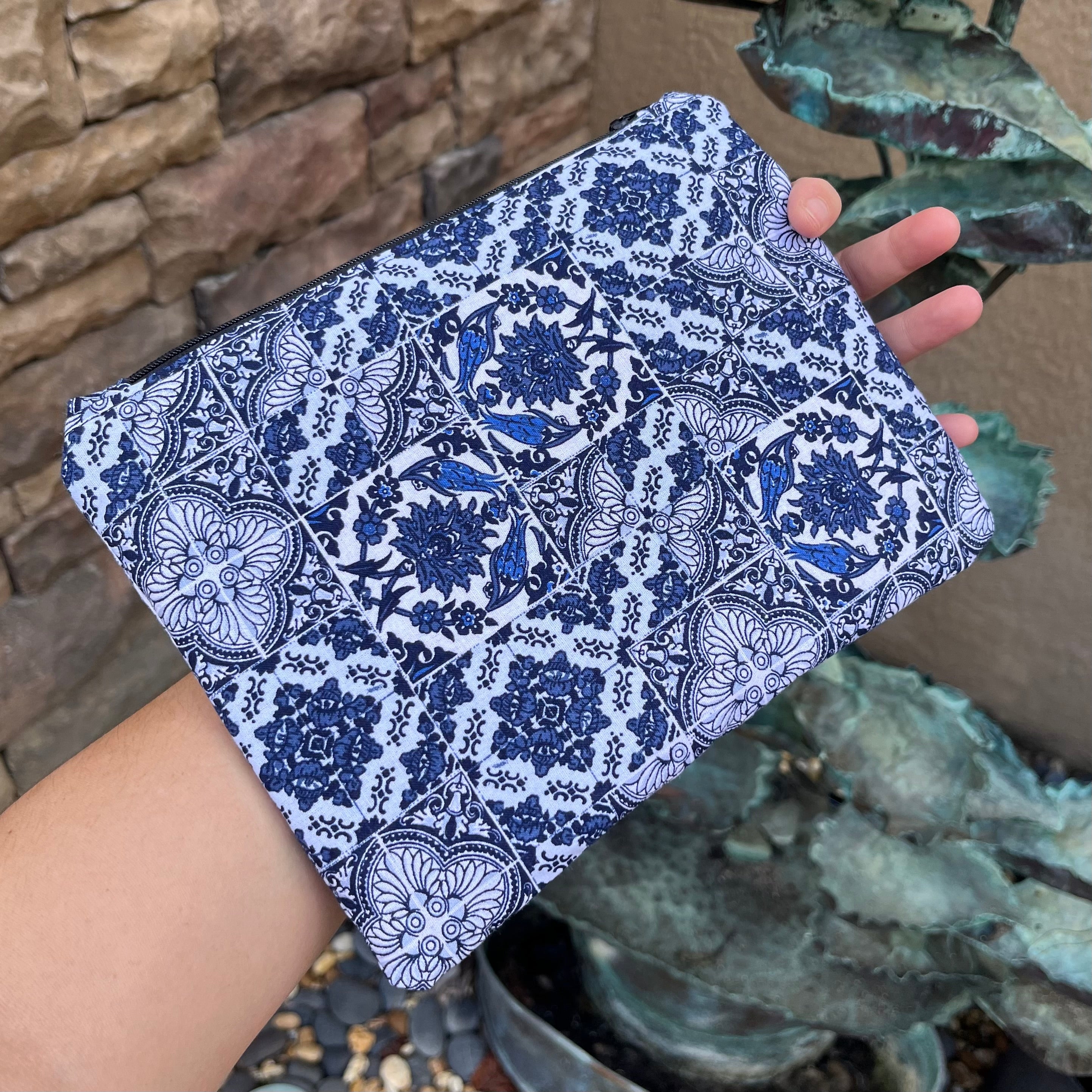 Zipper Pouch