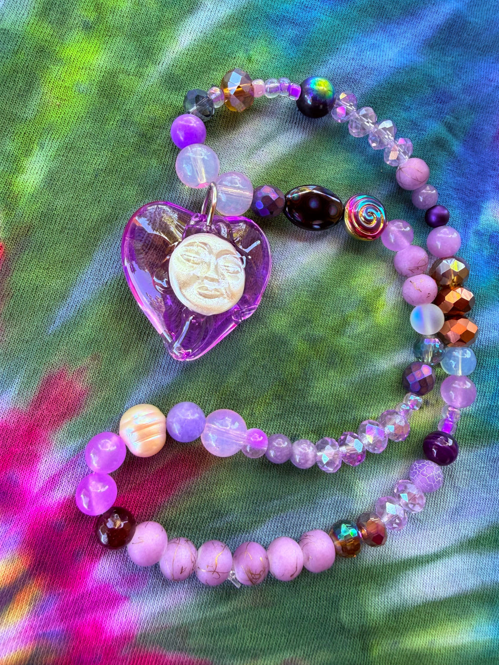 Mystic Vision - Moon Heart Stretch Necklace