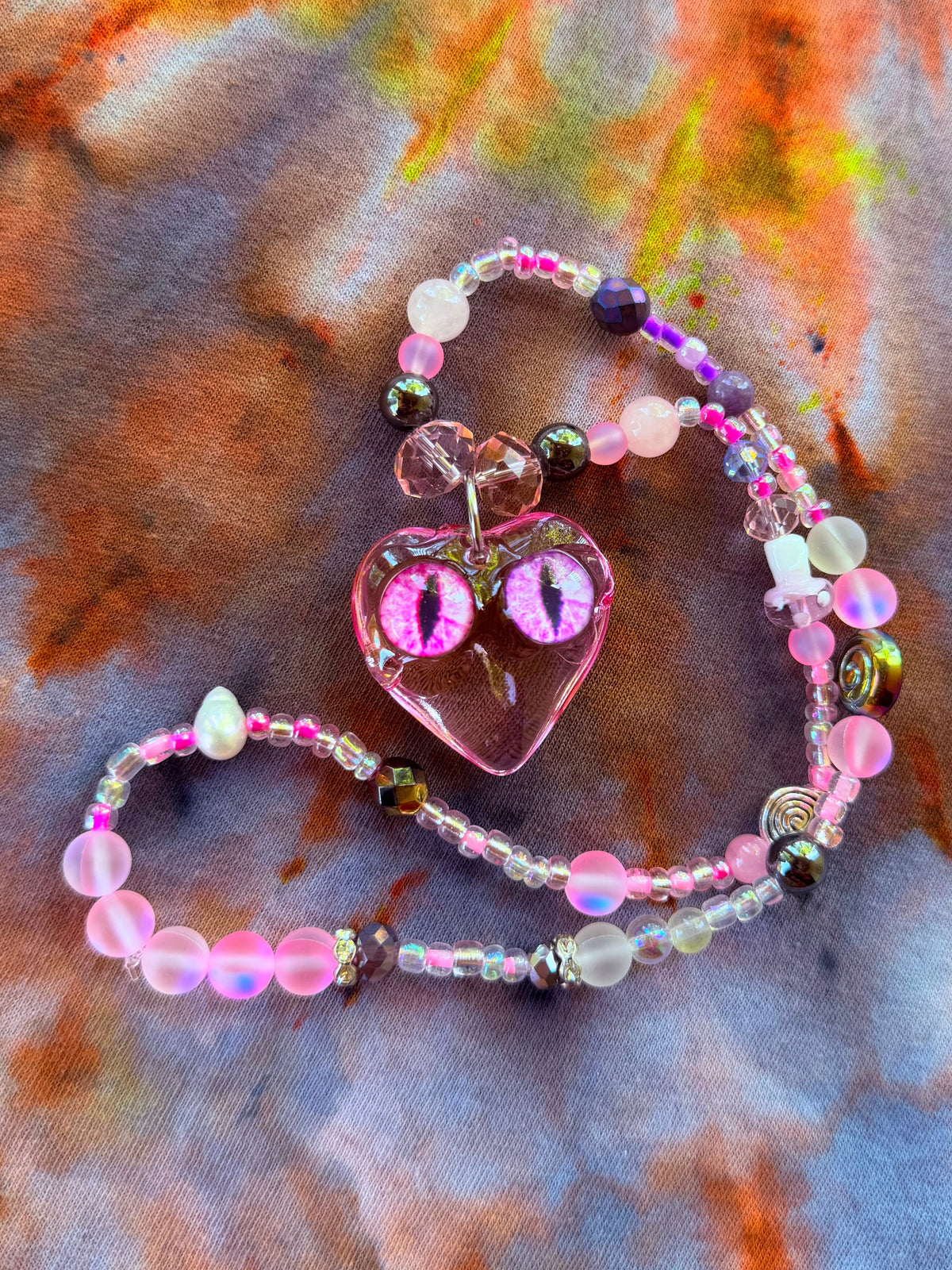 Silk Fae  - Fairy Eye Heart Stretch Necklace