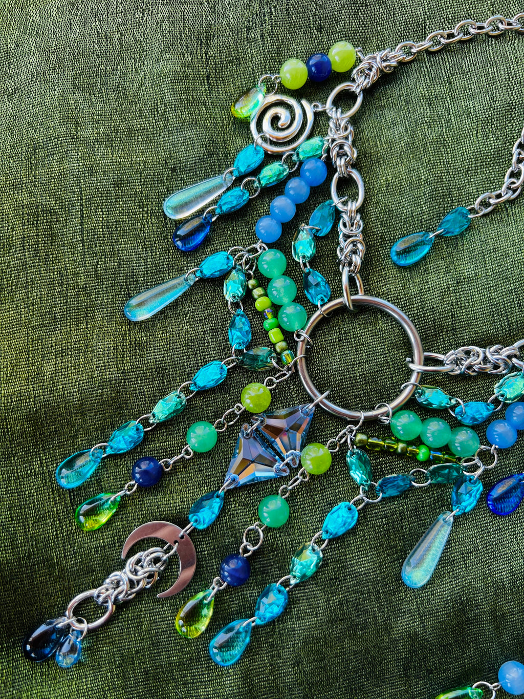 Weeping Siren - Crystal Fantasy Chain + Earrings