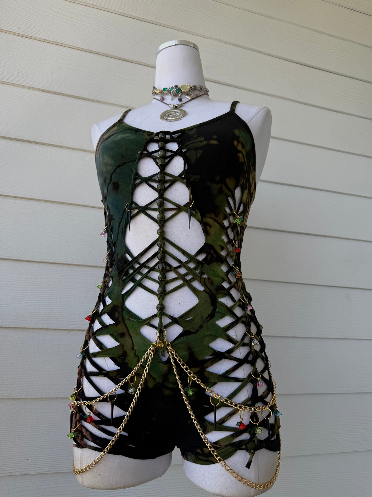 Forbidden Garden Romper  (ᴍᴀᴅᴇ ᴛᴏ ᴏʀᴅᴇʀ)