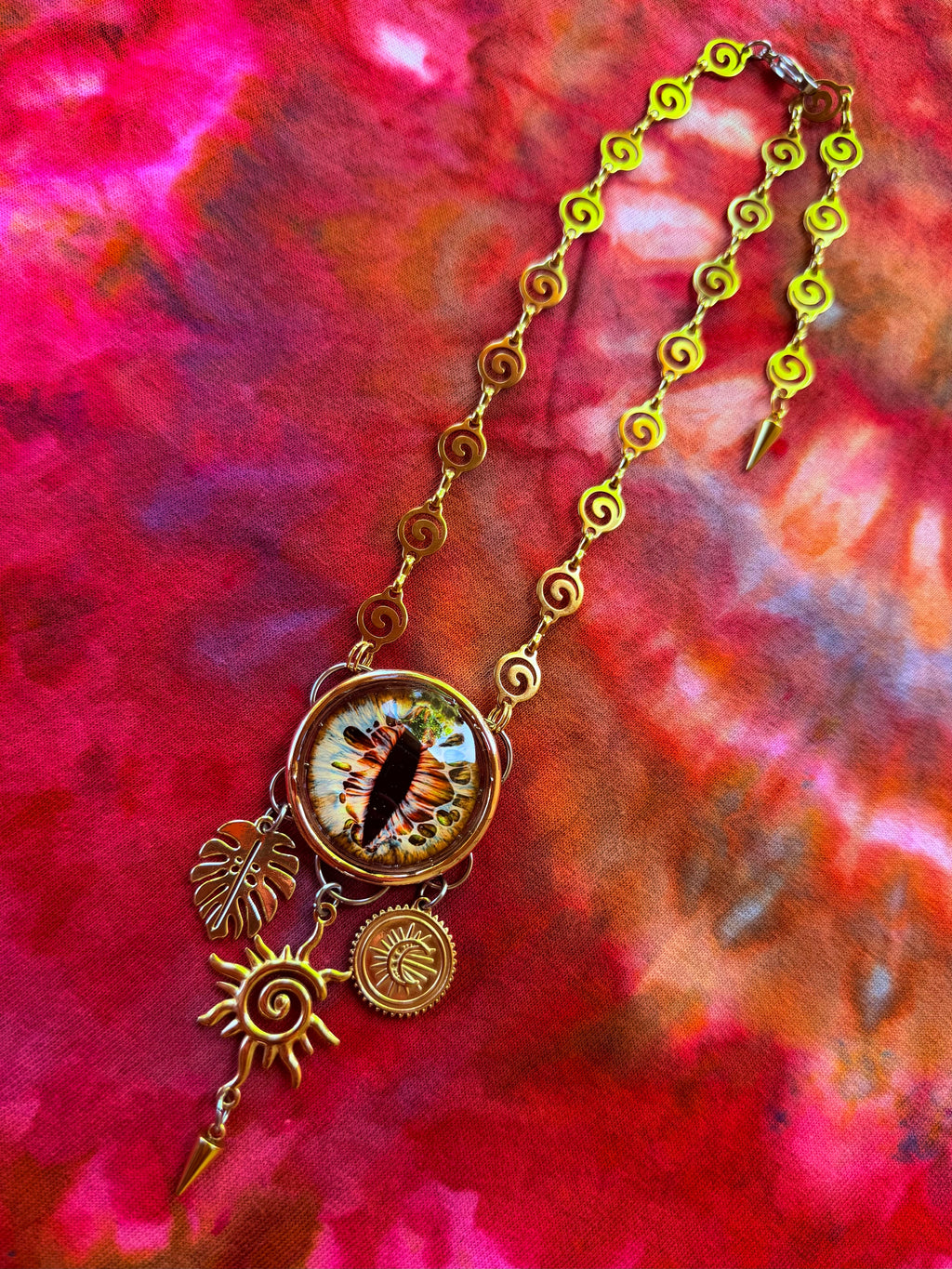 Liquid Gold - Dragon Eye Portal Necklace