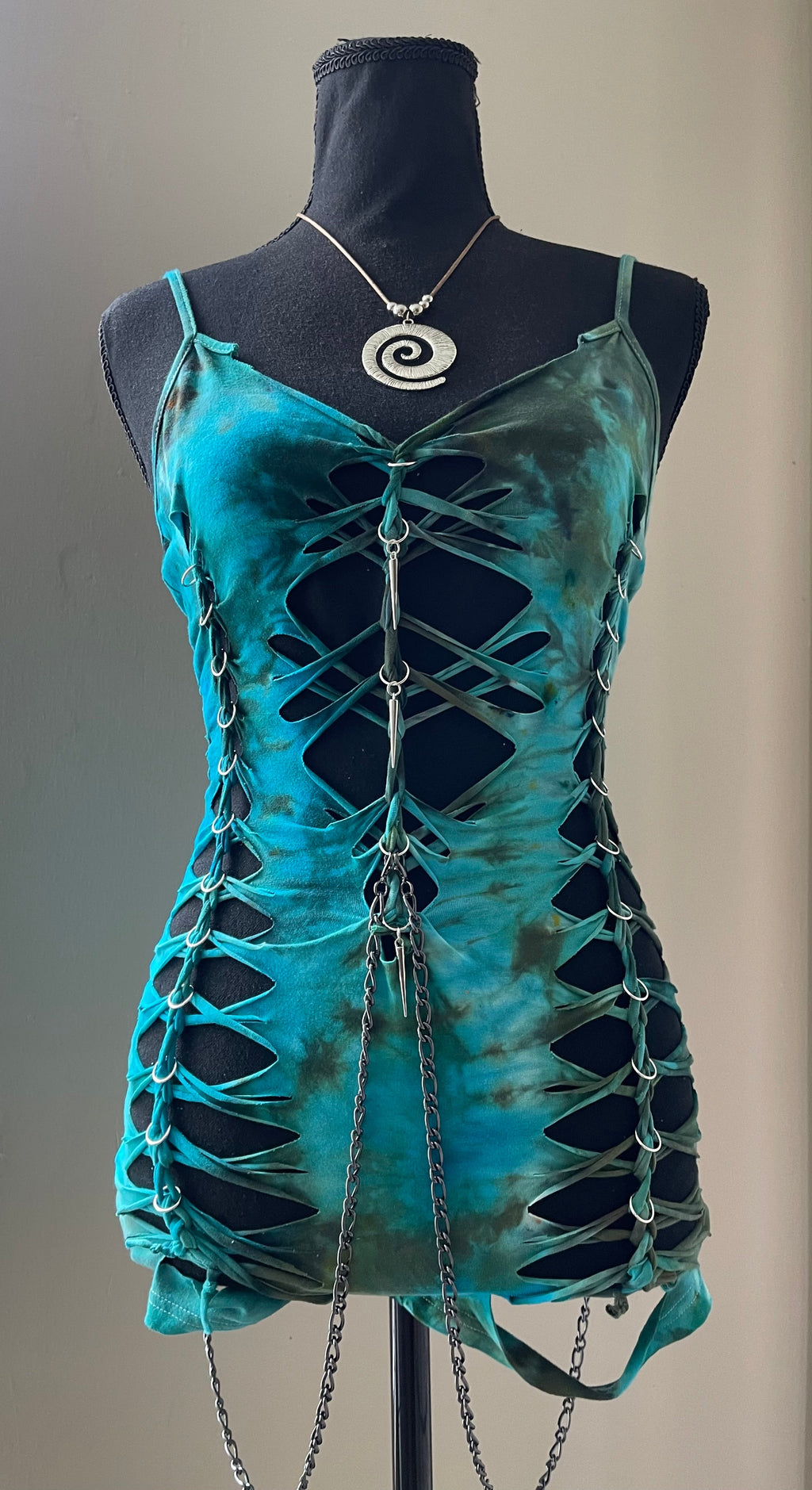Sea Glass Tie Dye Romper (ᴍᴀᴅᴇ ᴛᴏ ᴏʀᴅᴇʀ)