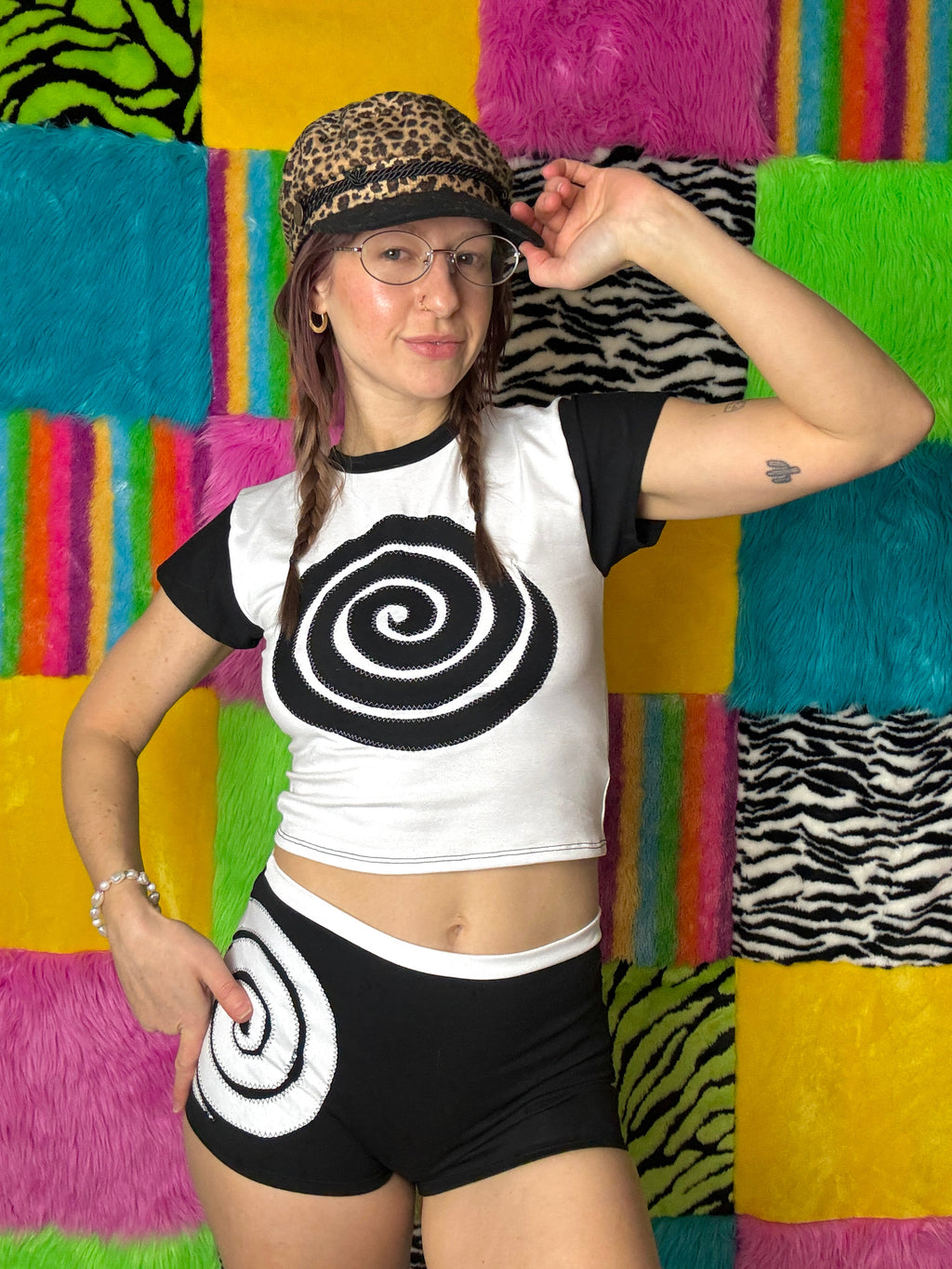 Into the Portal - Mid-rise Shorties (Black/White - RTS)