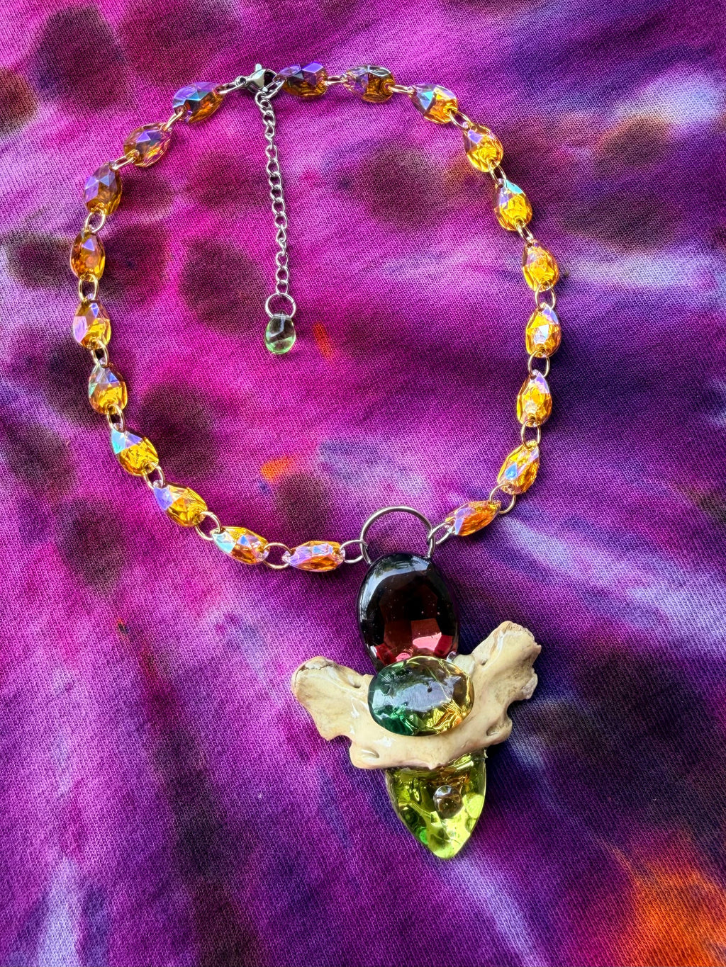 Cosmos Eater - Glass Crystal Choker w/ Fox Vertebrae