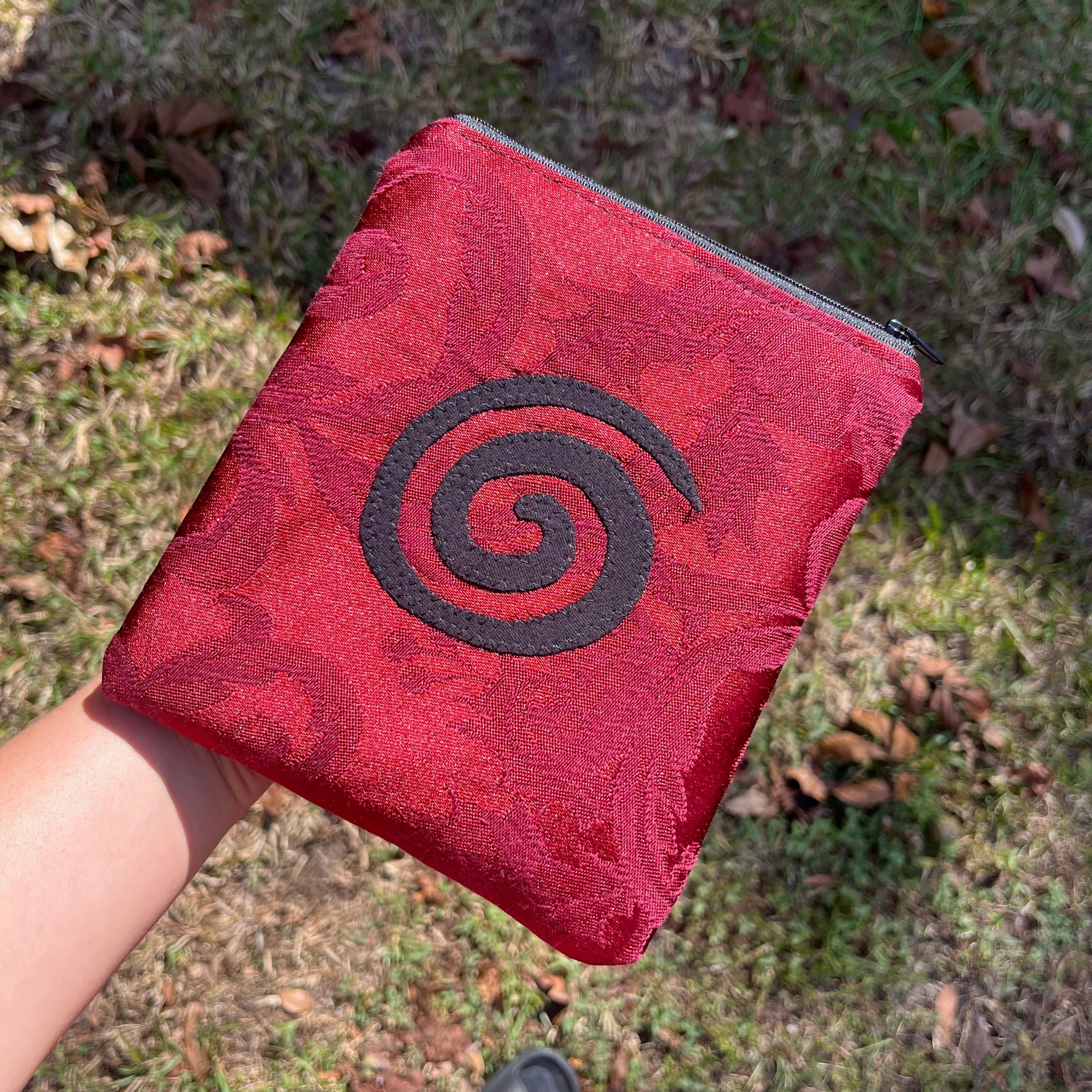 Zipper Pouch