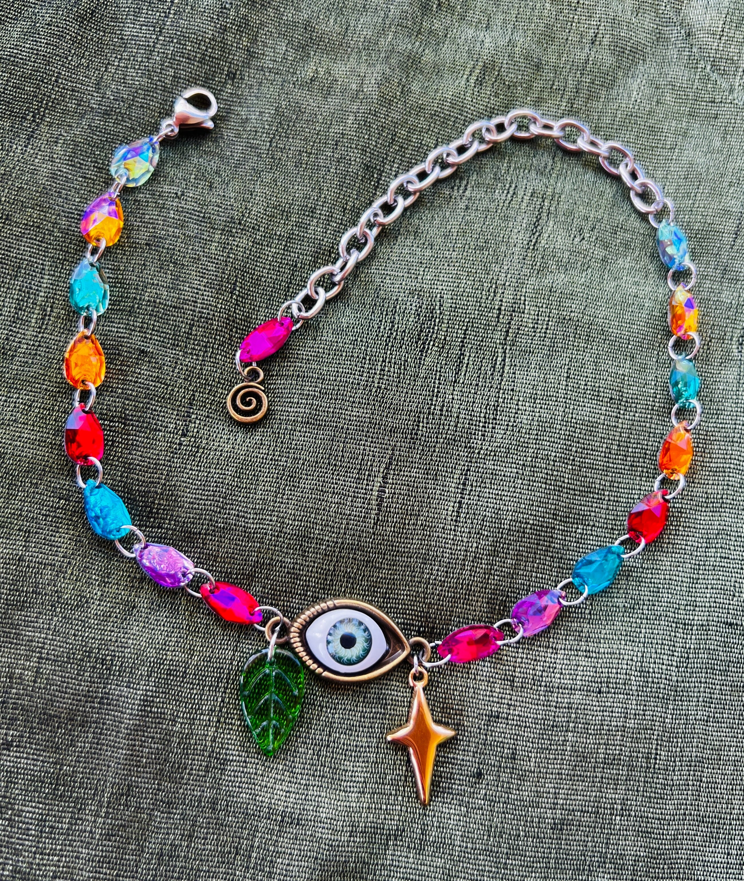 Rainbow Vision - Glass Crystal Third Eye Choker