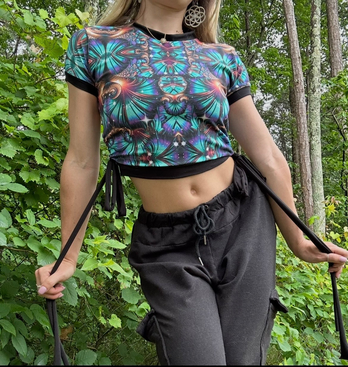 Side-tie Cropped T