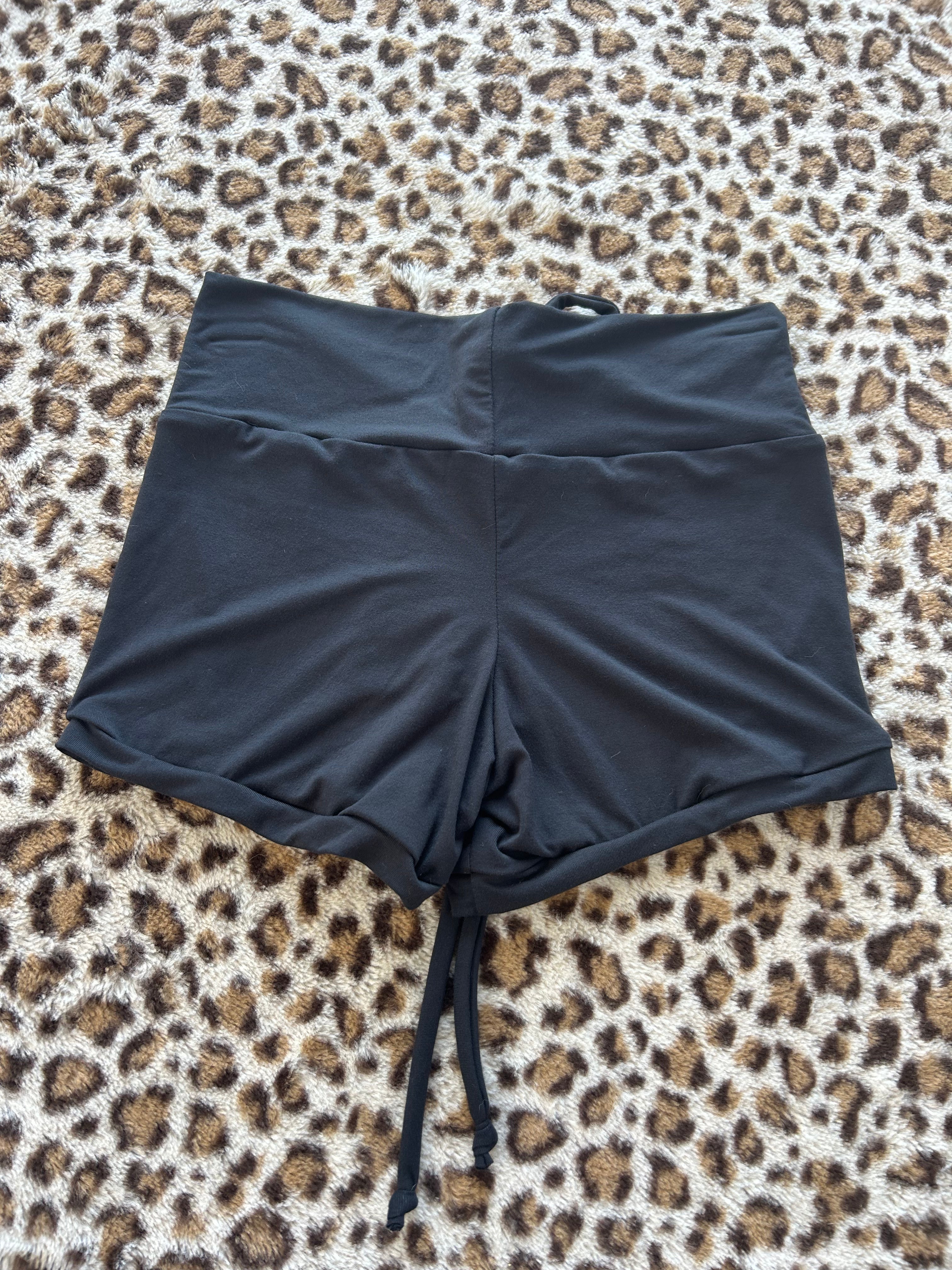 Cinched Waist Shorts (S)