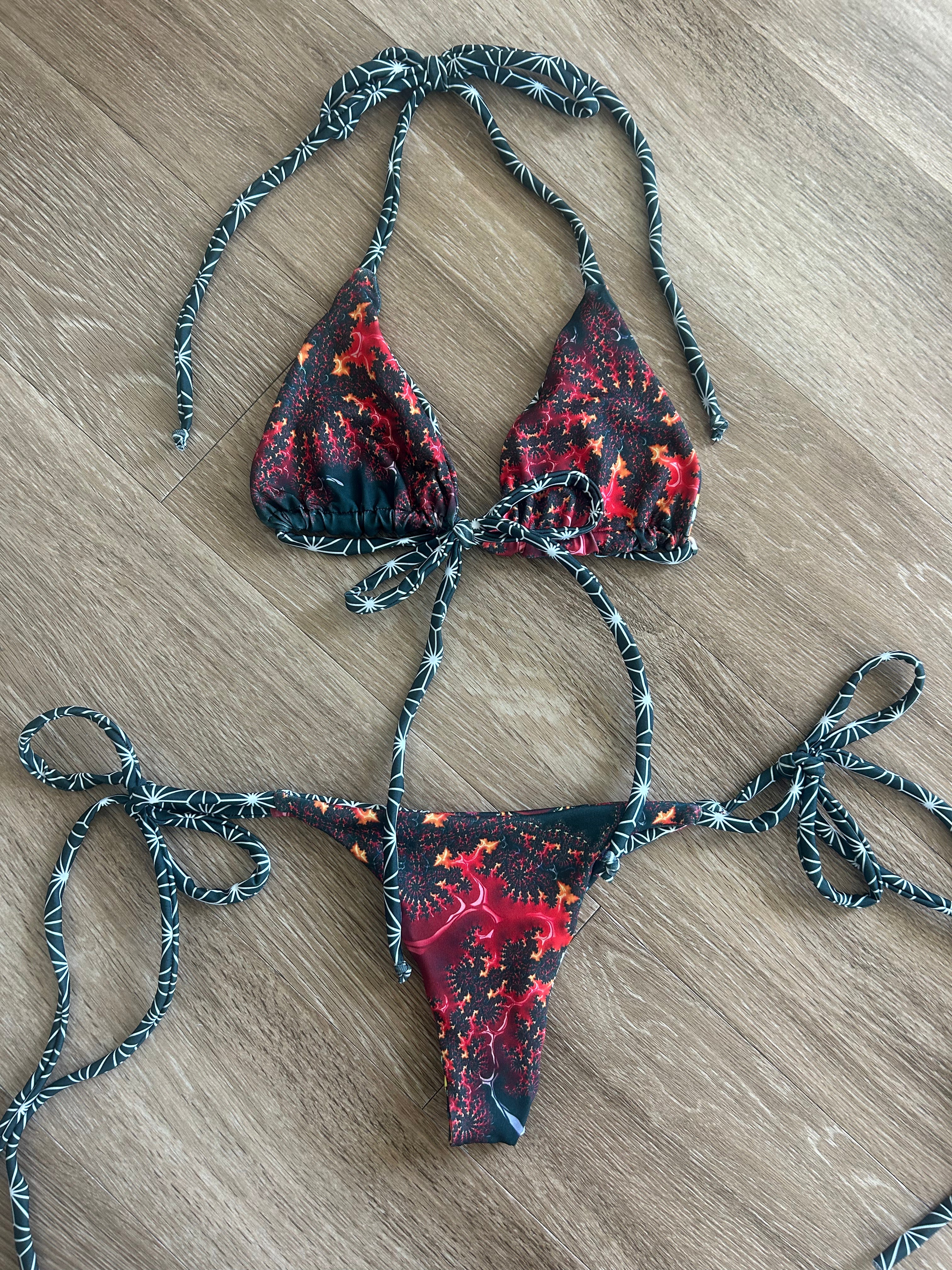 Reversible Bikini Top (Swim)