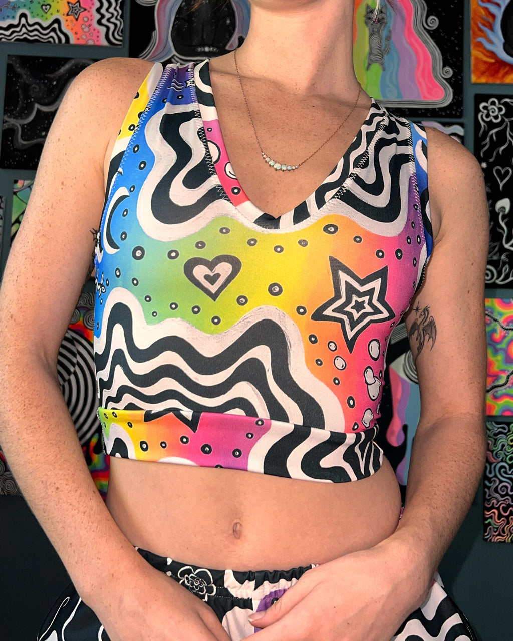 CUSTOMIZE: V-Neck Crop Top